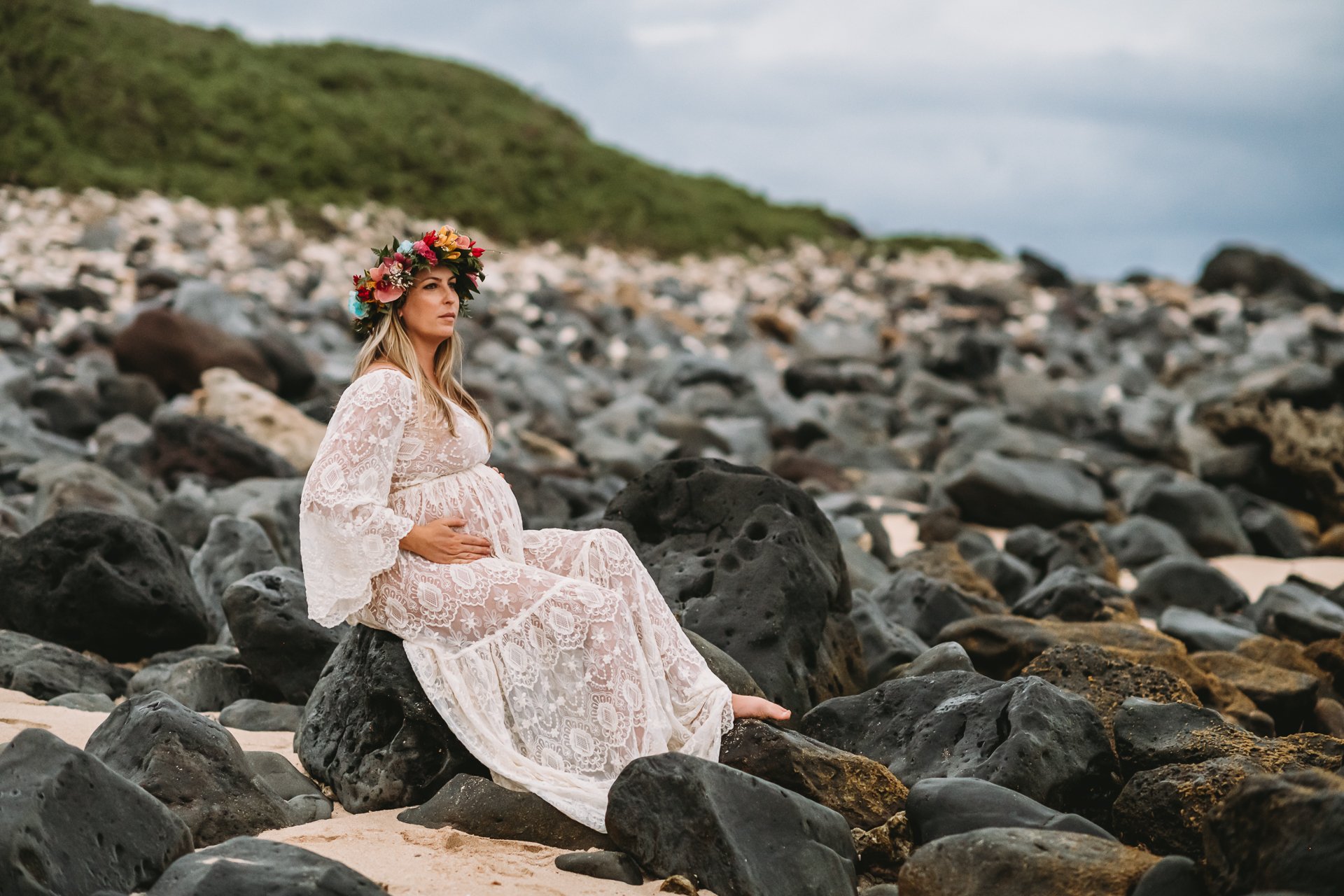 Kaena-Point-North-Shore-Oahu-Hawaii-Maternity-Session-Flower-Crown-Gown-Sarah-Elizabeth-Photos-and-film-maternity--16.jpg
