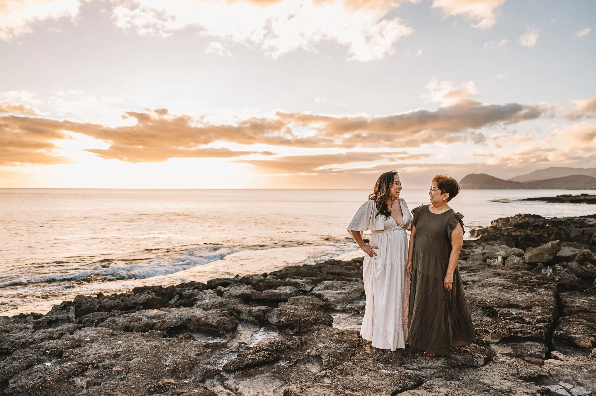 Aulani-disney-paradise-cove-secret-beach-family-vacation-photos-birthday-sarah-elizabeth-photos-and-film-oahu-family-photographer--6.jpg