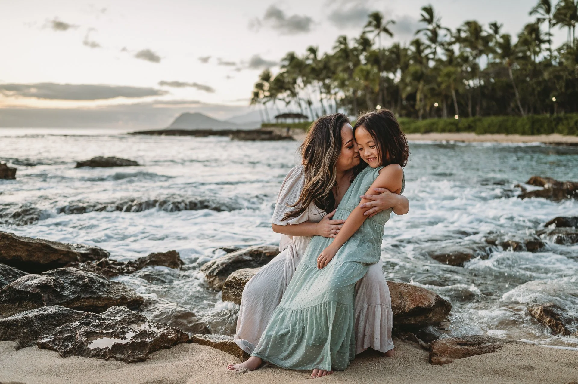 Aulani-disney-paradise-cove-secret-beach-family-vacation-photos-birthday-sarah-elizabeth-photos-and-film-oahu-family-photographer-3554.jpg