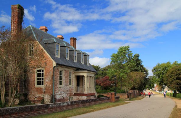 Many historic buildings still stand in Yorktown, and we'd be happy to tell you which ones are open for tours! Contact our team today.