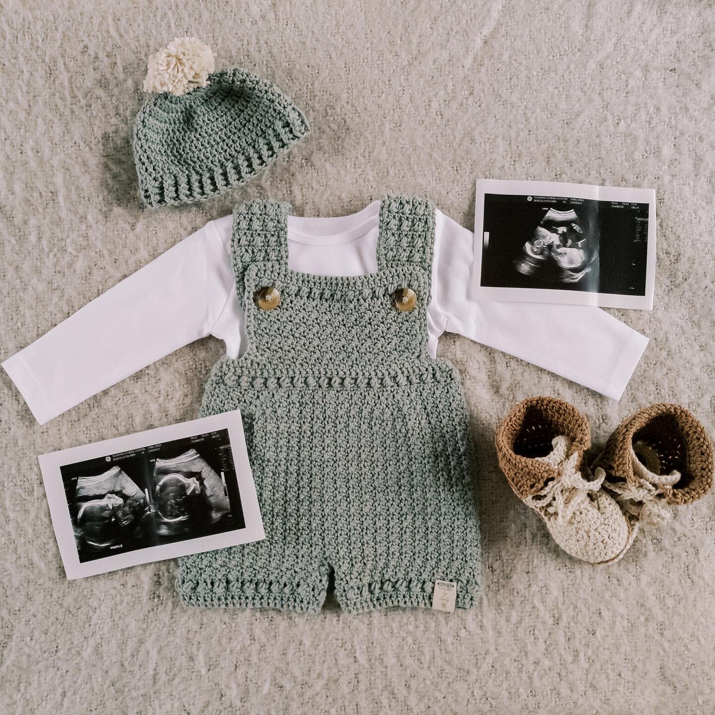 8 of the best years and adventures together, now here&rsquo;s to what will be our greatest, most challenging and most rewarding adventure yet&hellip;

Baby boy S coming June 2024 🩵

🧶Handmade with love by yours truly.
.
.
.
.
.
#mamatobe #boymama #
