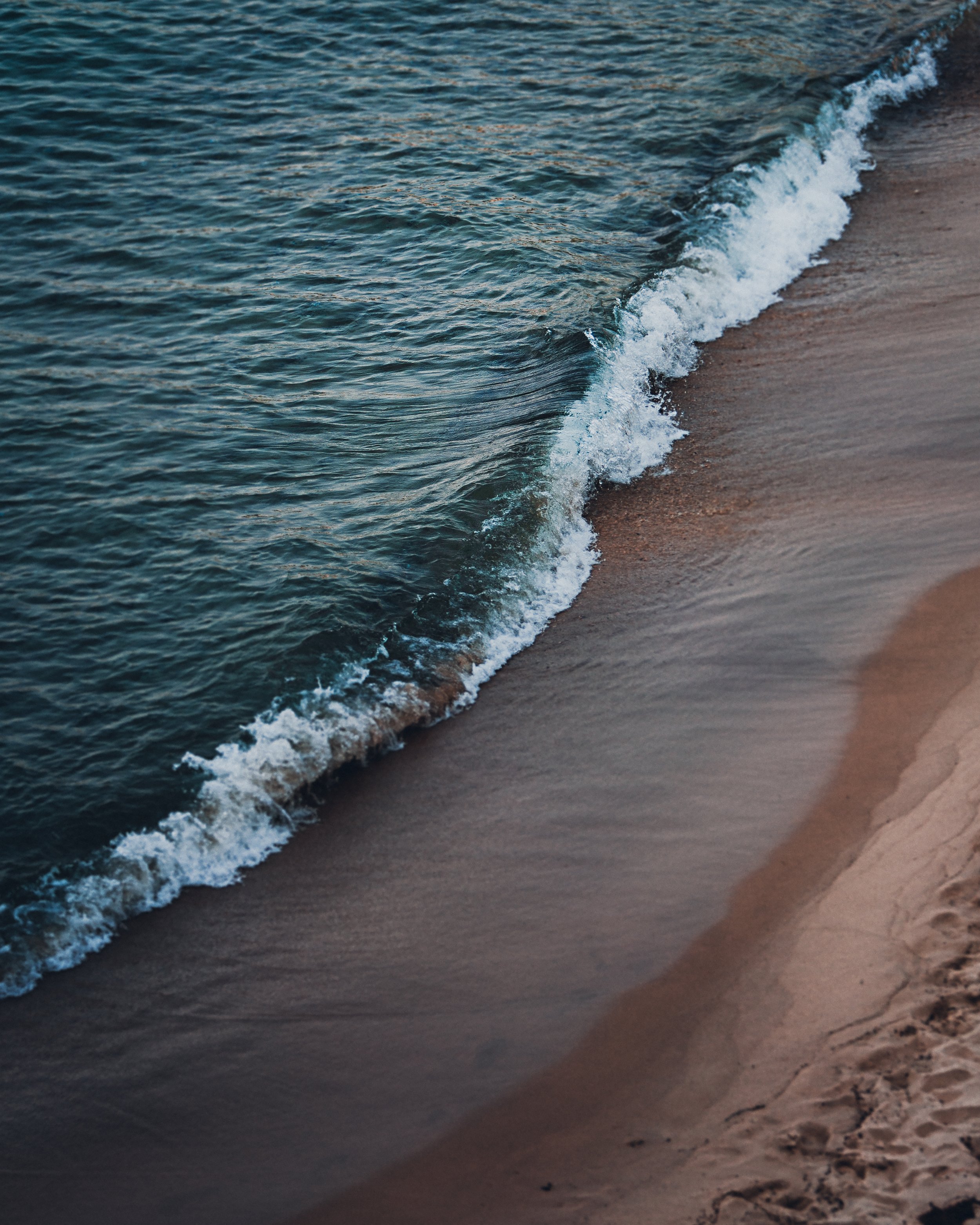 IMG_7253_superior_shore.jpg
