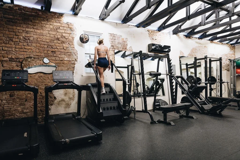 island_movement_main_gym_01.jpg