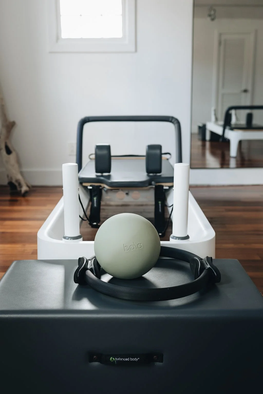 island_movement_pilates_reformers_13.jpg