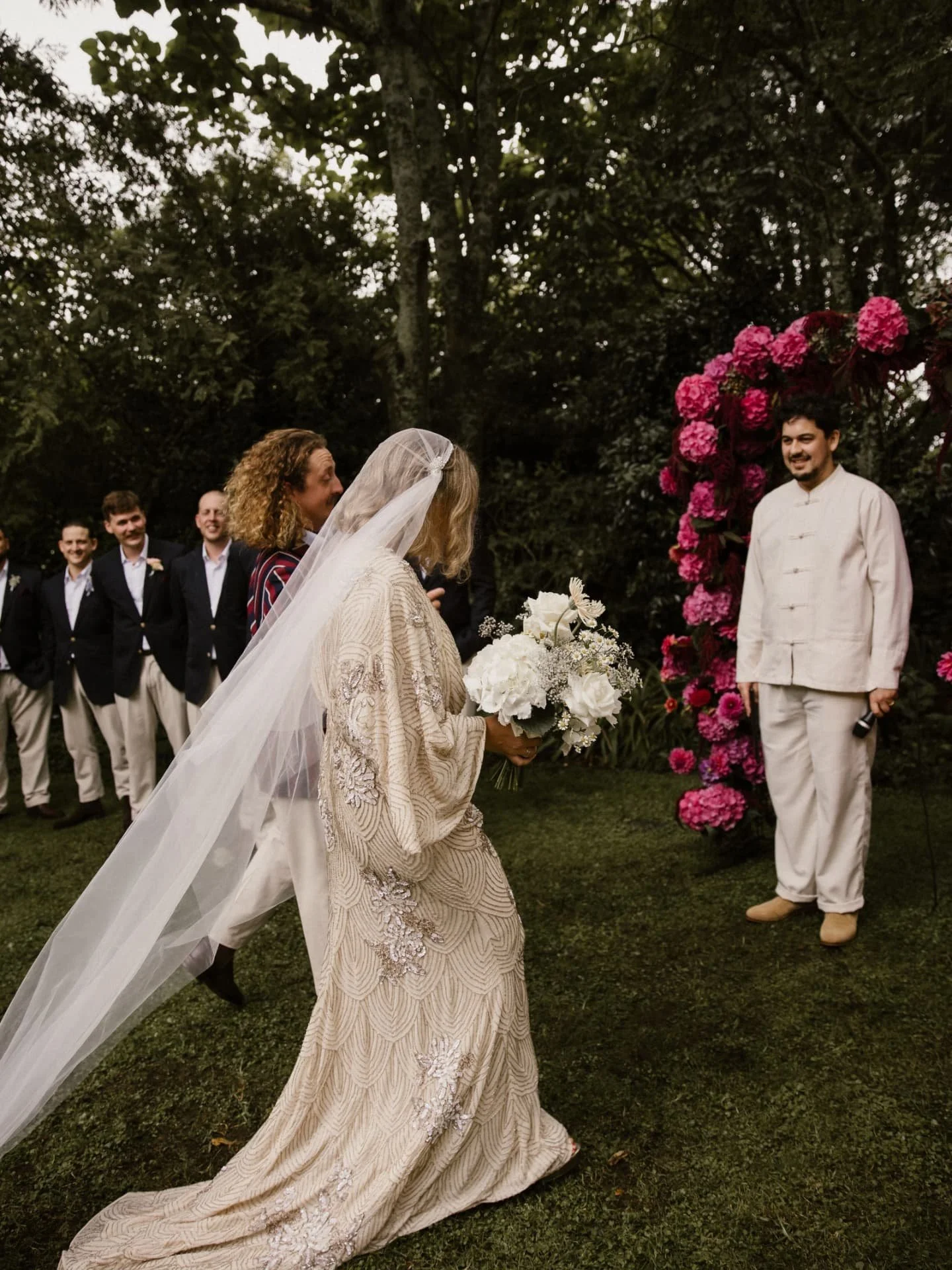 From the wedding nuptials of the sweetest couple

If you're completely inspired by this look I have all the details and story up on my journal online (message me and ill send you a clickable link)
.
.
.

Ps, these pics really show the importance of c