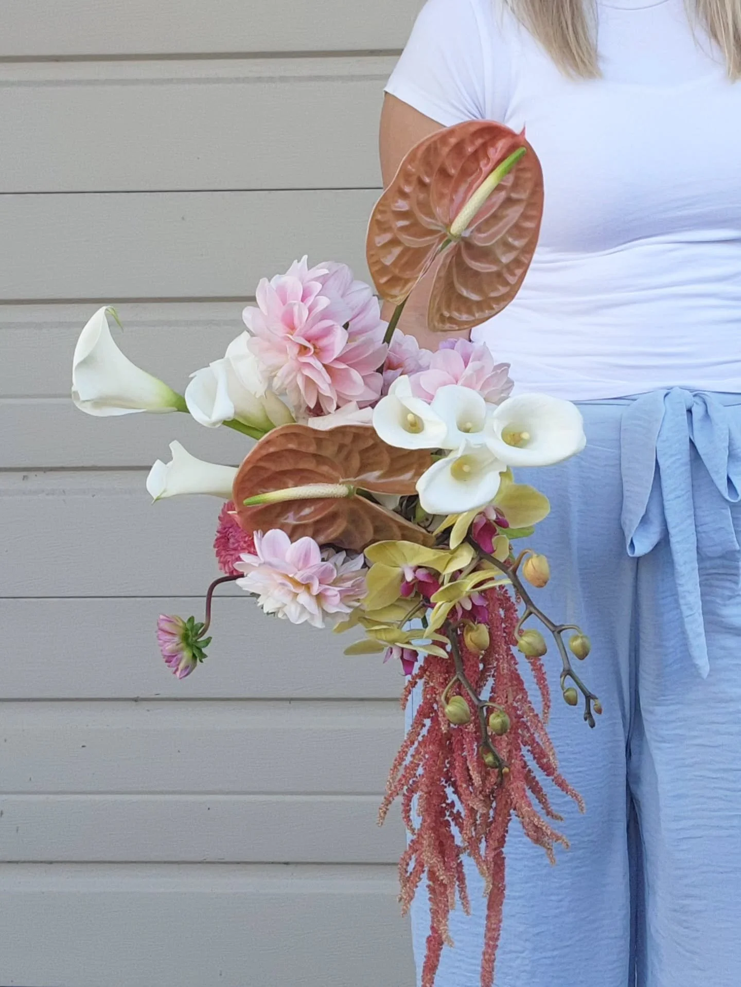 Insert these against the most delicious chocolate dresses 🍫