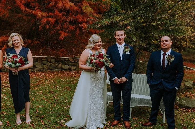 All this rain lately has me reminiscing about Rach &amp; Andrew&rsquo;s stunning wedding at the Illawarra Rhododendron Gardens 🌿✨

The colours of the gardens, the romantic ceremony setup, and yes&hellip; the rain 🌧️ It made their day even more unfo