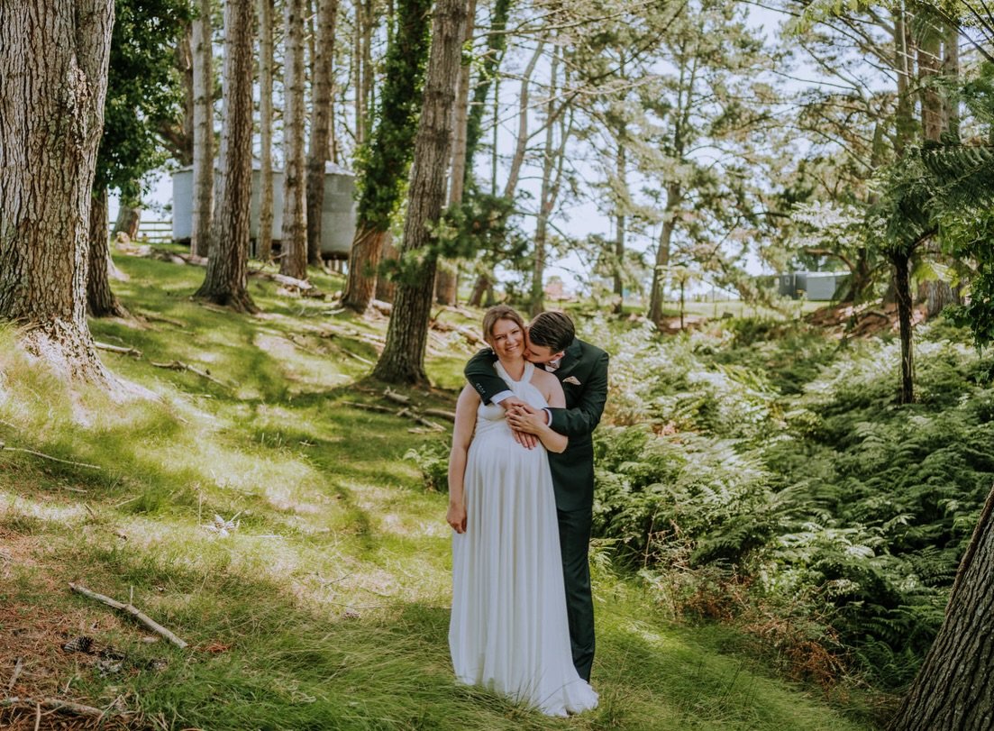 Welcome to Pirongia Pines 🌲🌲Where the vibe is chill and the light is dreamy! ✨ Check out these beautiful forest portraits of Dominique, Jordan and their crew before their guests arrived for the ceremony. 

Future Couples - Would you do your bridal 