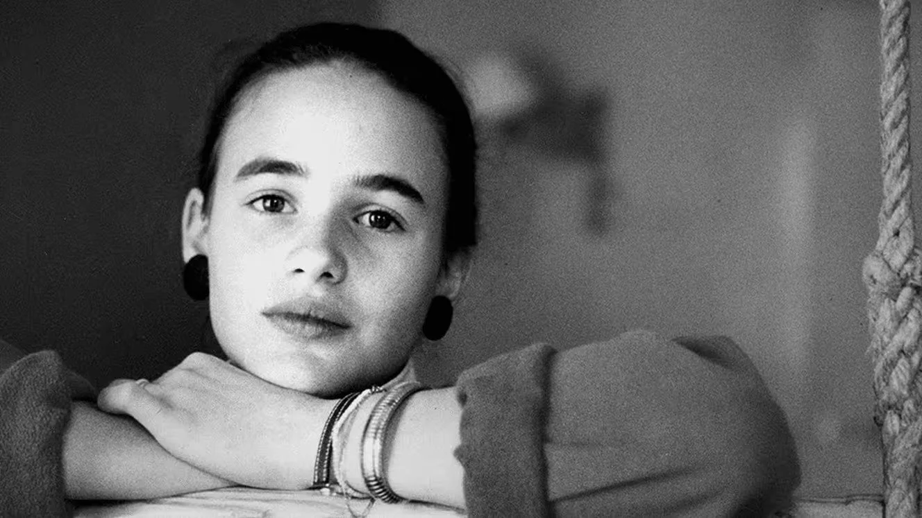 PRIÈRE DE REMETTRE EN ORDRE AVANT DE QUITTER LES LIEUX – Judith Godrèche