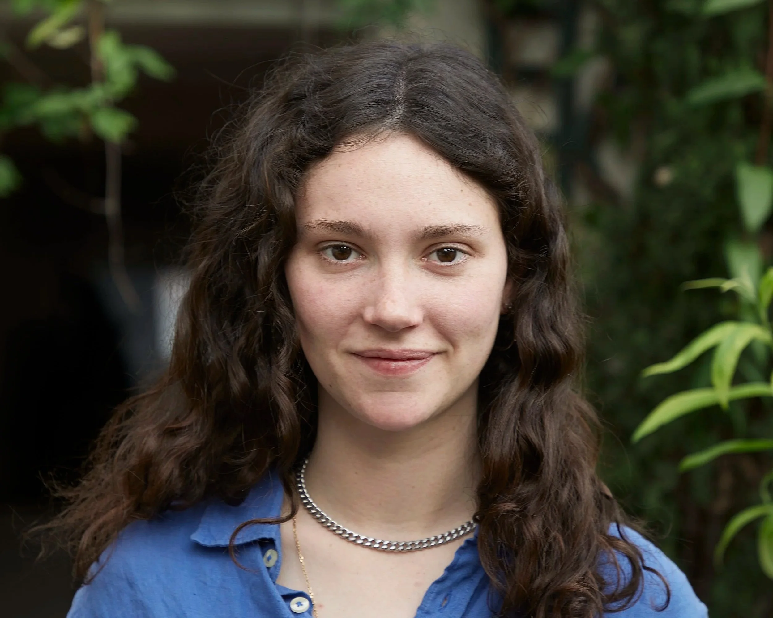 RENCONTRE AVEC LILA GUENEAU – « La prise de conscience politique a été l’un des principaux moteurs de l’envie d’émancipation d’Emma »