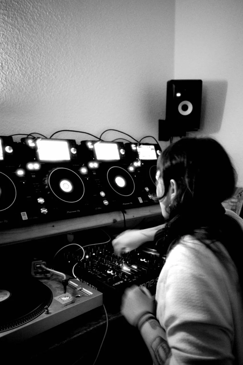 WhatsApp Image 2026-03-05 at 15.20.25-4.jpeg