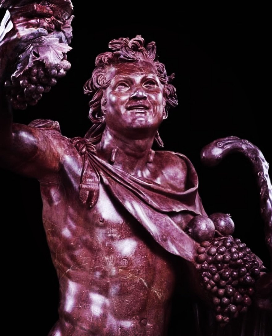 &ldquo;In tutti gli abissi io porto con me la benedizione del mio s&igrave;&rdquo;, questo &egrave; il concetto di Dioniso.

F. Nietzsche