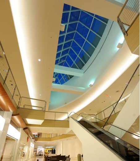 Comete Entertainment Center, Guam