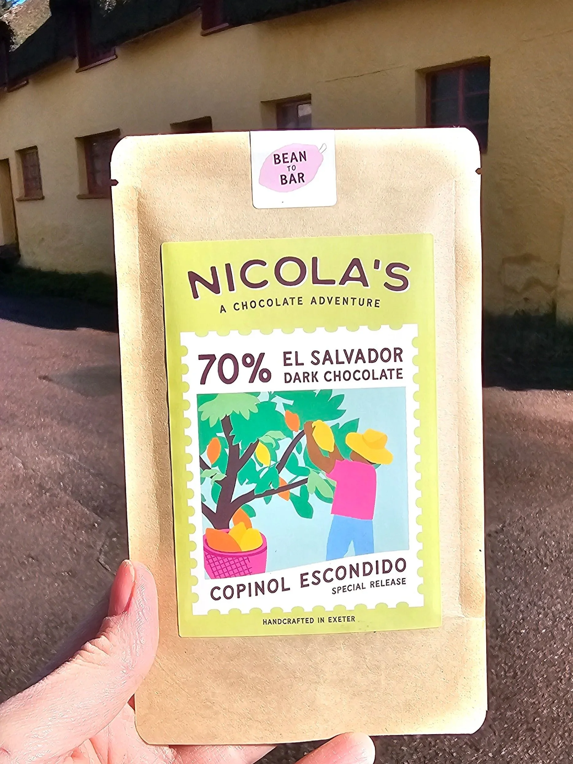 Nicola's 70% Copinol Escondido El Salvador dark chocolate