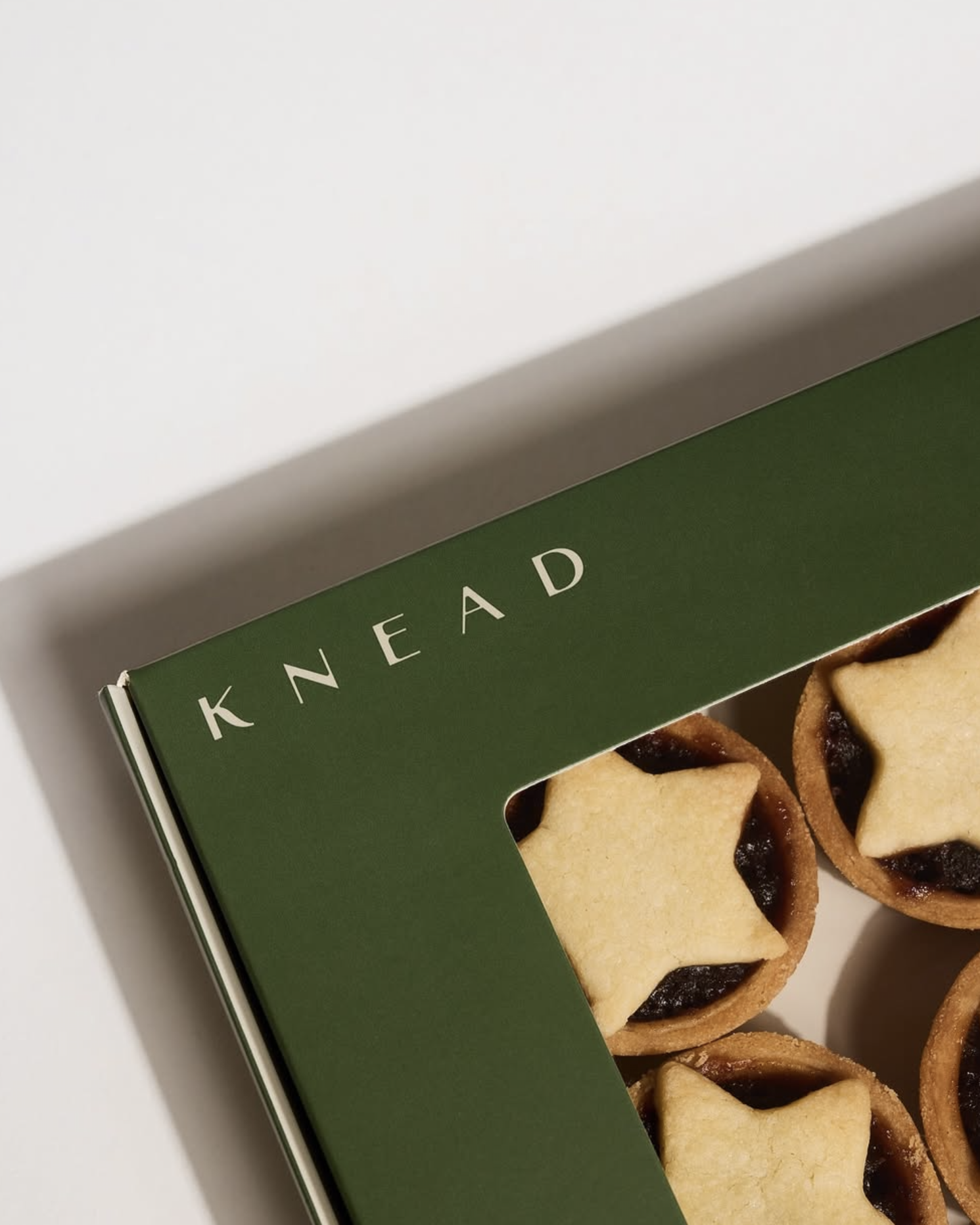 KNEAD_CHRISTMAS_PACKAGING_DESIGNED BY PERKS