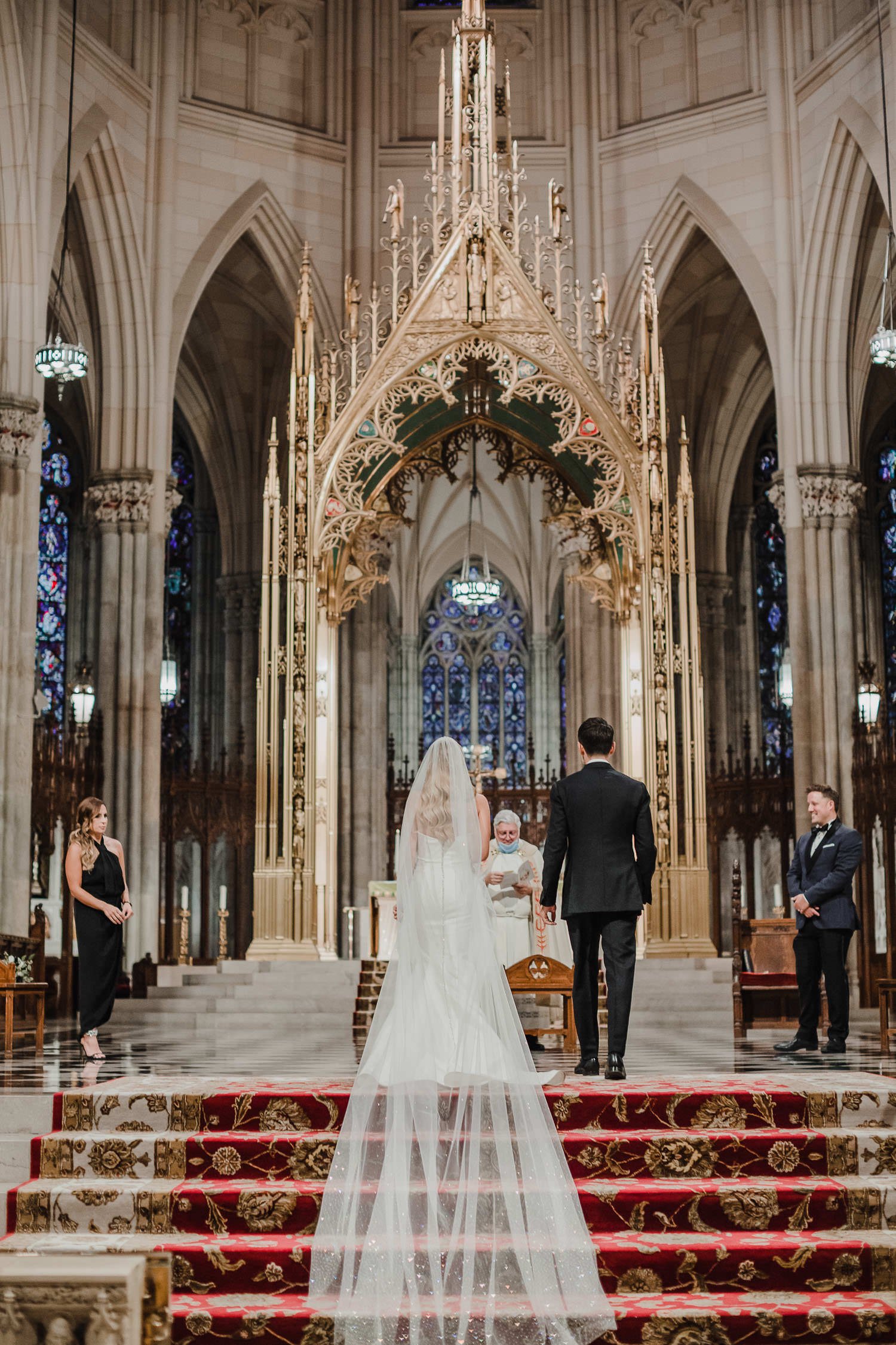 Classic New York Wedding at St. Patrick's Cathedral