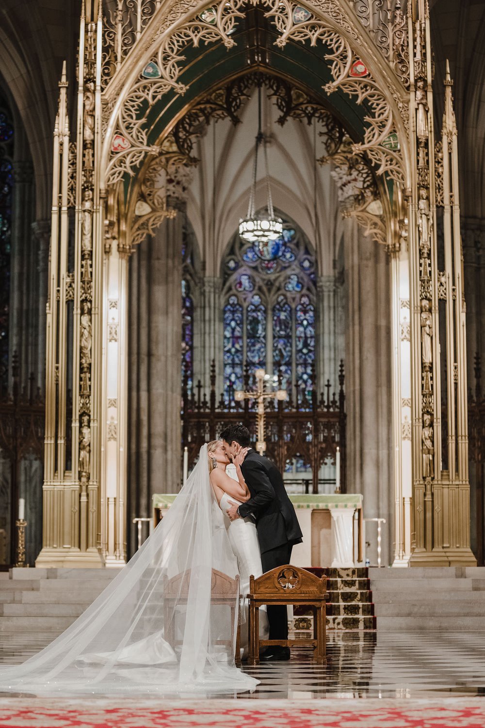 Classic New York Wedding at St. Patrick's Cathedral