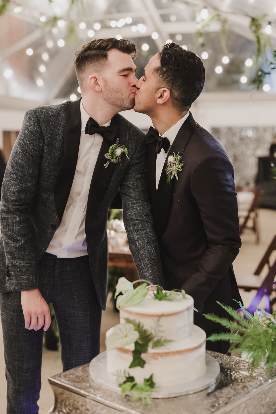 intimate-midsommar-inspired-gay-wedding-asbury-park_cassie-castellaw-photography-195.jpg