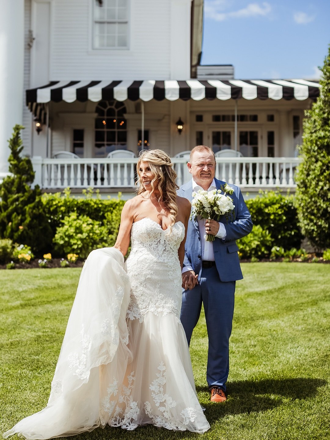 So many beautiful moments were captured at this gorgeous @cape.may.nj wedding last weekend for the holiday weekend 

Don&rsquo;t mind me&hellip; I will be sharing away!!!
