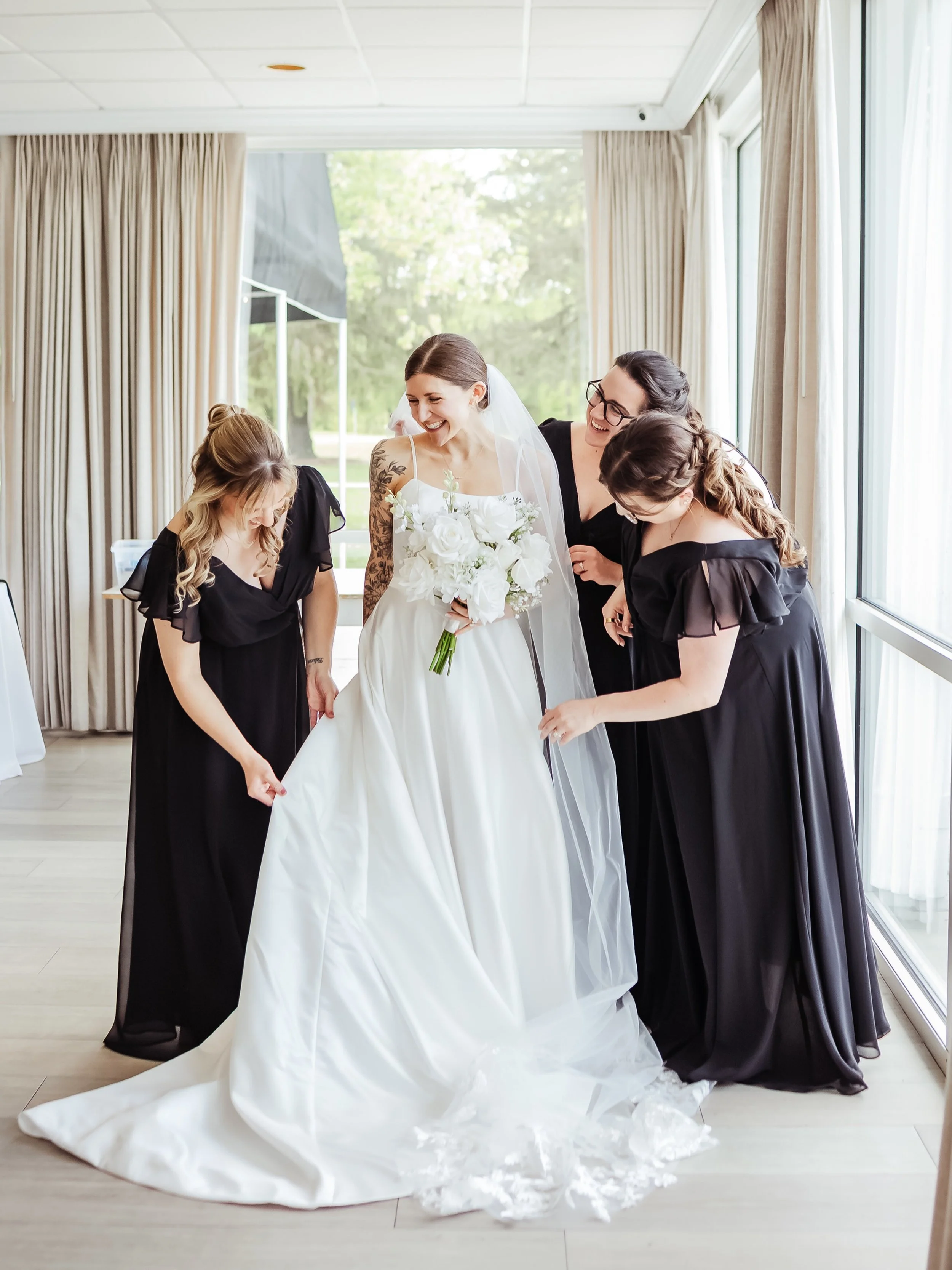 I love a good getting ready shot with the girls ✨

Classic black bridesmaids dresses always look amazing. Love the contrast of black and white! 

#southjerseyweddingphotographer #southjerseyweddingphotography #southjerseyweddings #southjerseybride