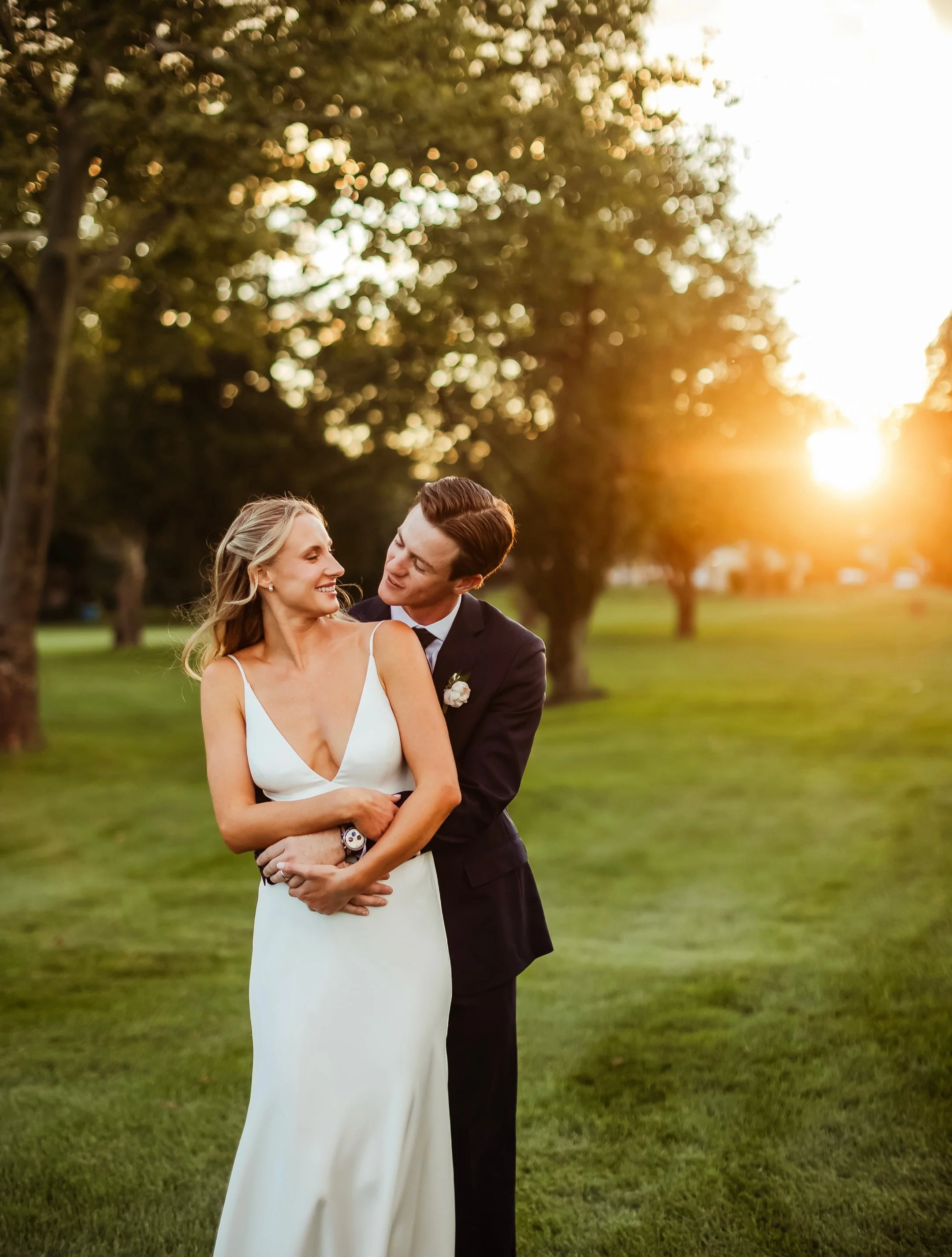 Kevin and Mary 🤍✨

A beautiful September day, the sweetest couple, and a love that feels like friendship at its very best! 

This gorgeous wedding at Tavistock Country Club in Haddonfield, New Jersey was filled with lots of sunshine, lots of laughte