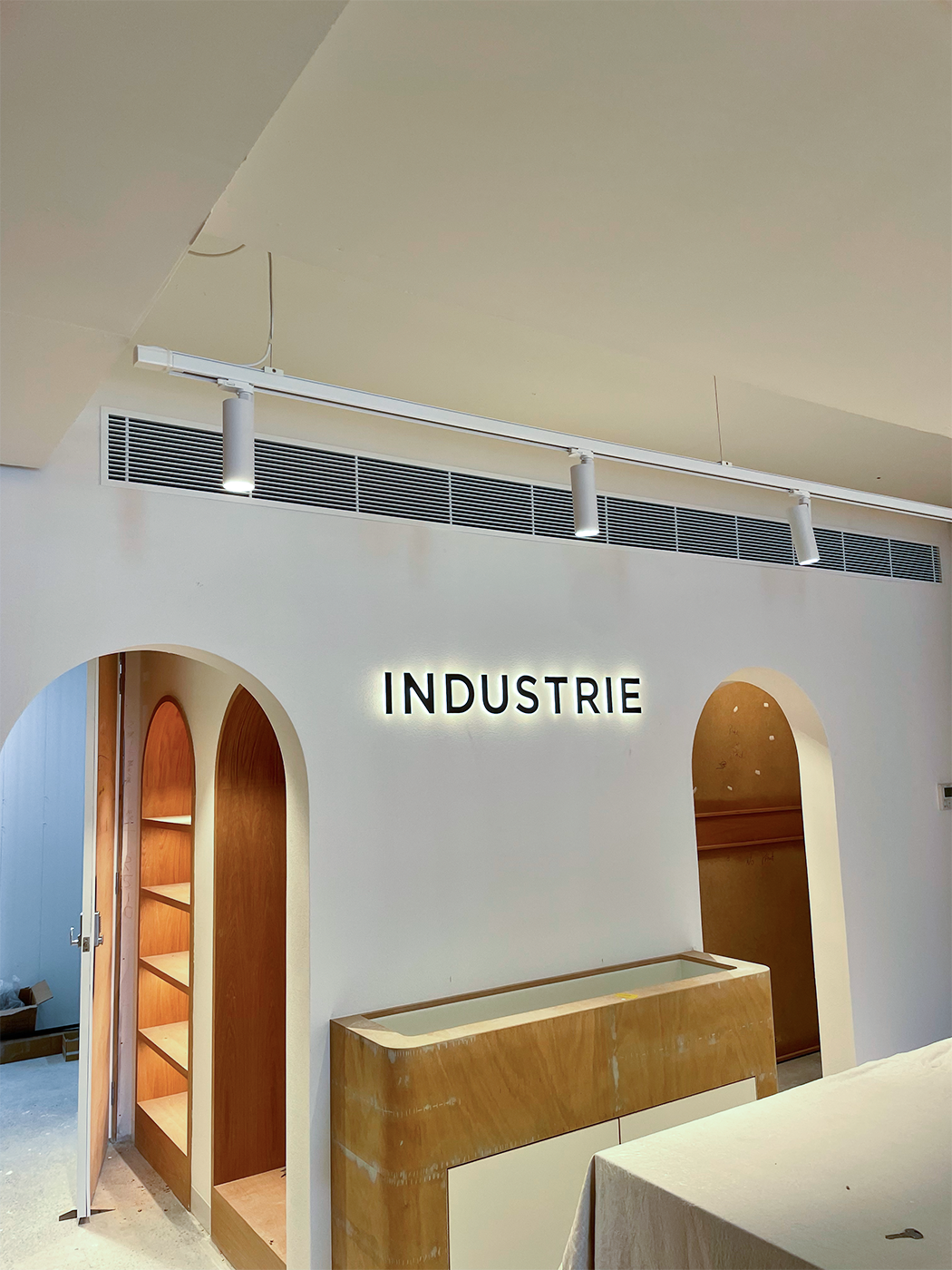 Industrie Clothing Bondi Beach