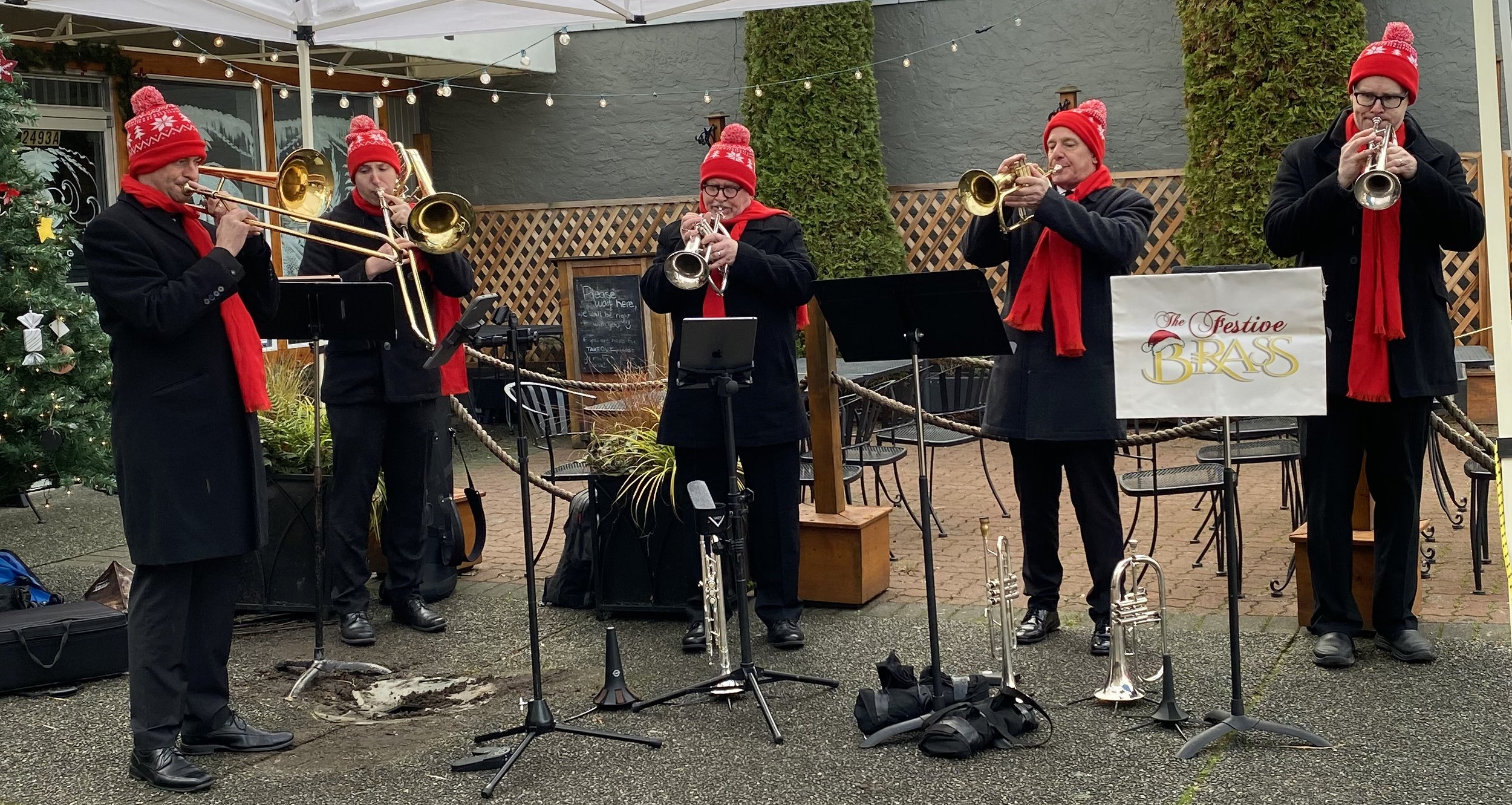 FB Quintet - Sidney Outside.jpg