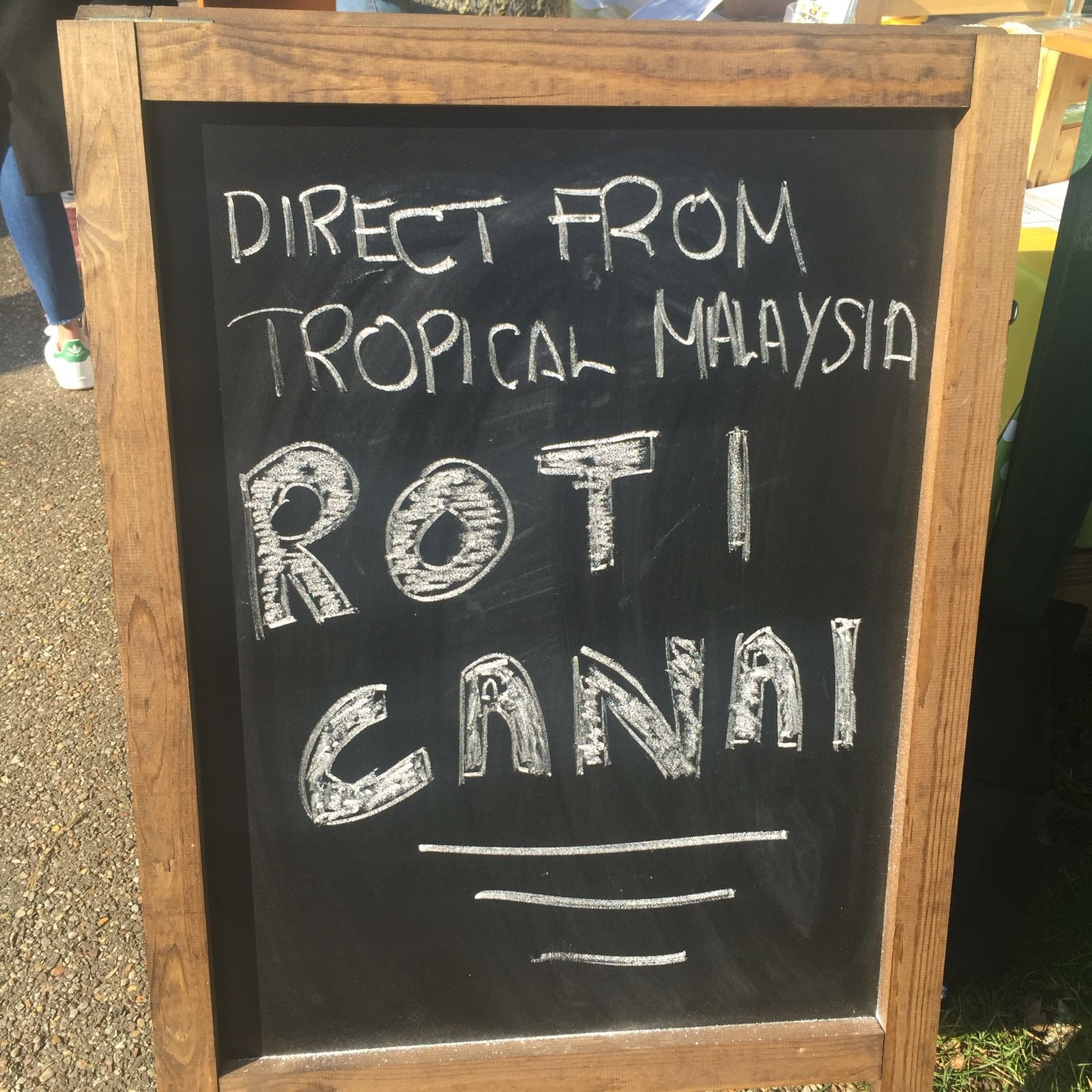 Top Dog-Friendly Malaysian & SINGPOREAN Restaurants IN LONDON