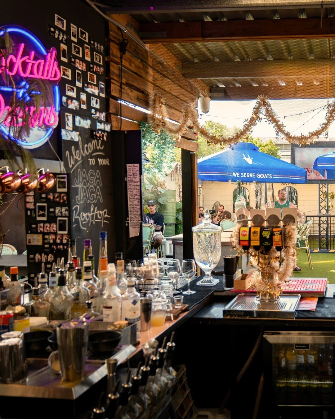 Saturday plans loading&hellip; 🍹🍕
Join us at Jaga Jaga for a Bottomless Sip sesh this weekend. Settle in for two hours of selected bottomless cocktails, beer and wine, a shot on arrival to get things started, and a spread of assorted pizzas with fl