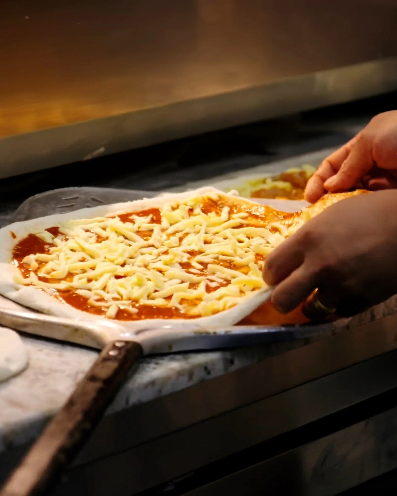 Settle into a cosy, laid-back midweek at Jaga Jaga 🍕🍷 Swing by for great pizza, your favourite drinks, and an easy night that&rsquo;s all about slowing down and catching up.

Good food, good company, no rush.

#JagaJaga #GreensboroughEats #PizzaAnd