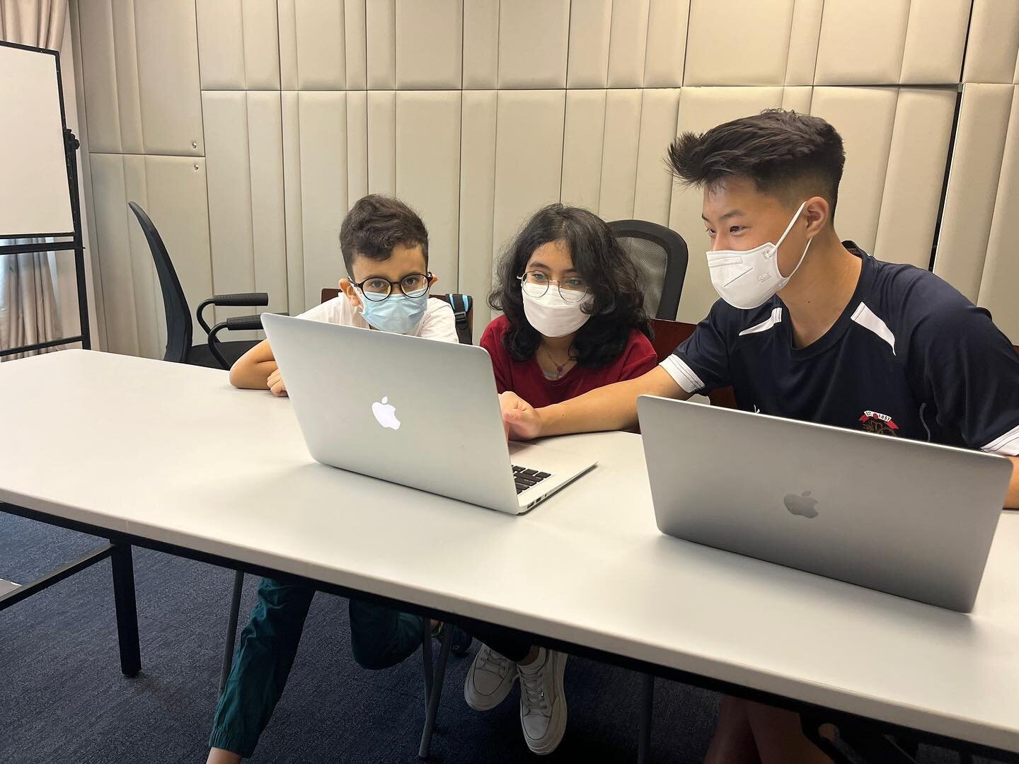 We are so excited to be hosting in-person sessions again!! 

Today's Scratch lesson was incredibly fruitful, it was great to see students to passionate and engaged with the activities! Thank you to @branchesofhopehk for partnering with us on this cou