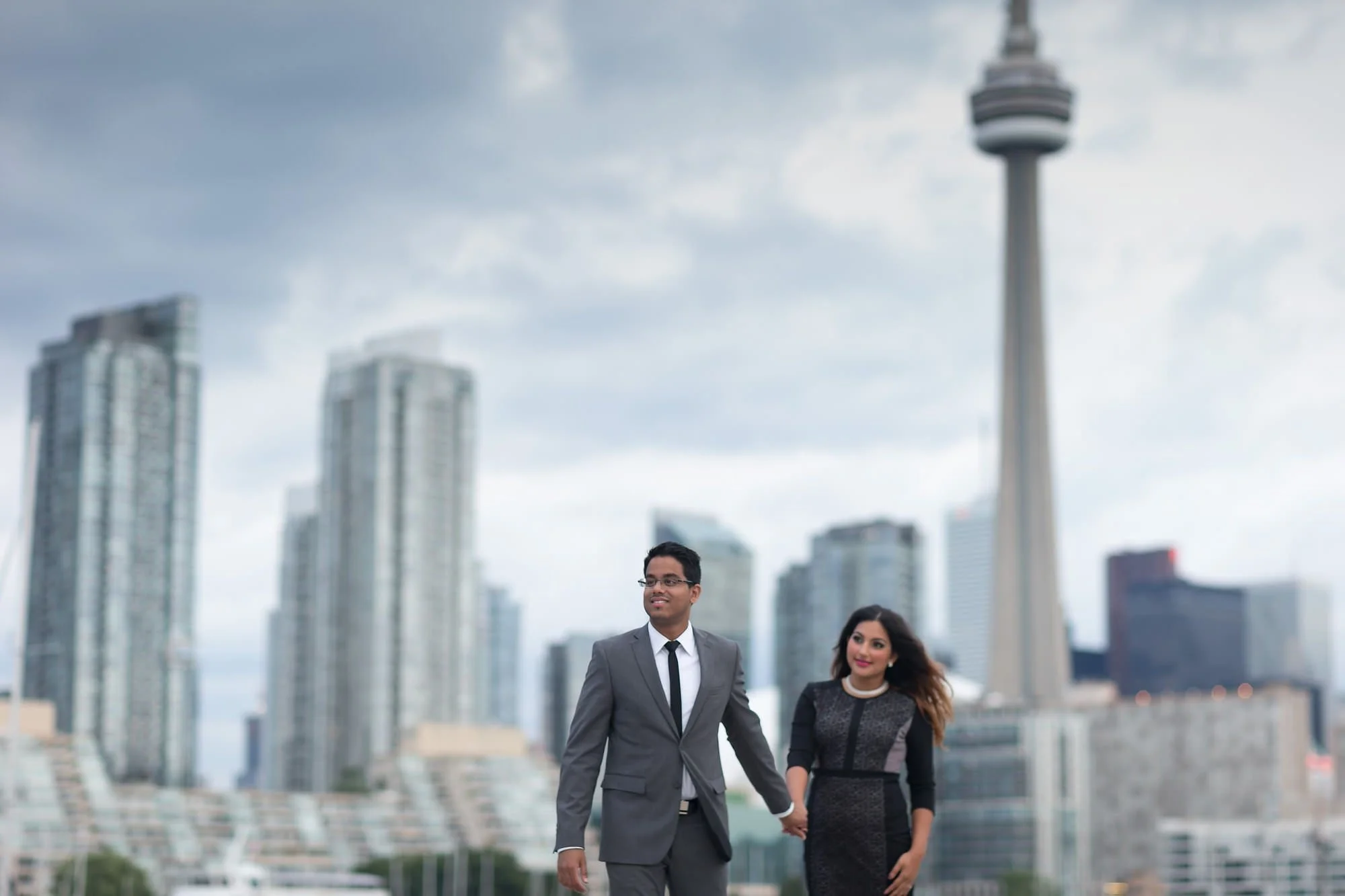 1481751845-siteBG_1059_20130811_Pooja_Dhiren_Engagement_A64R2921.jpeg