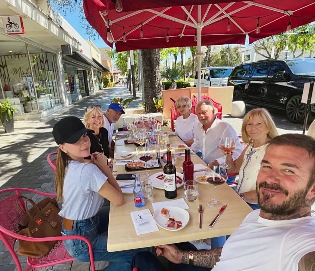 The Beckhams experiencing Coral Gables @lajamoteca on Miracle Mile &hearts;️ love it!