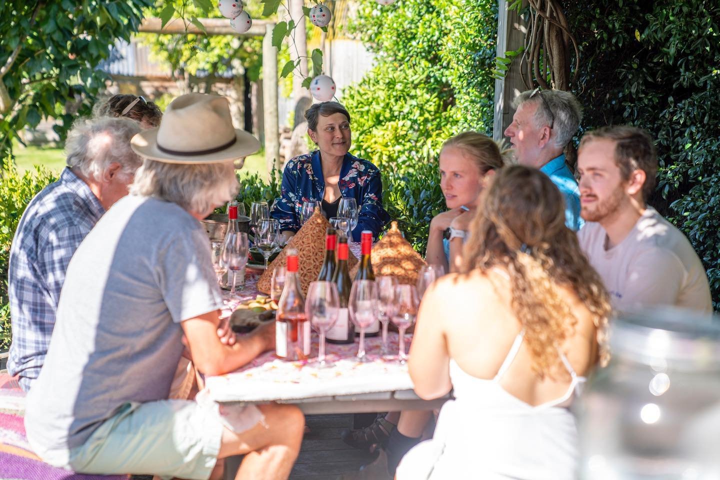 One of our absolute Chateau Garage highlights is working with such amazing hospo people across New Zealand. We love the energy, enthusiasm, laughter and passion they bring to tasting and pouring wine!

Next week Ollie is in Auckland and Tauranga so i