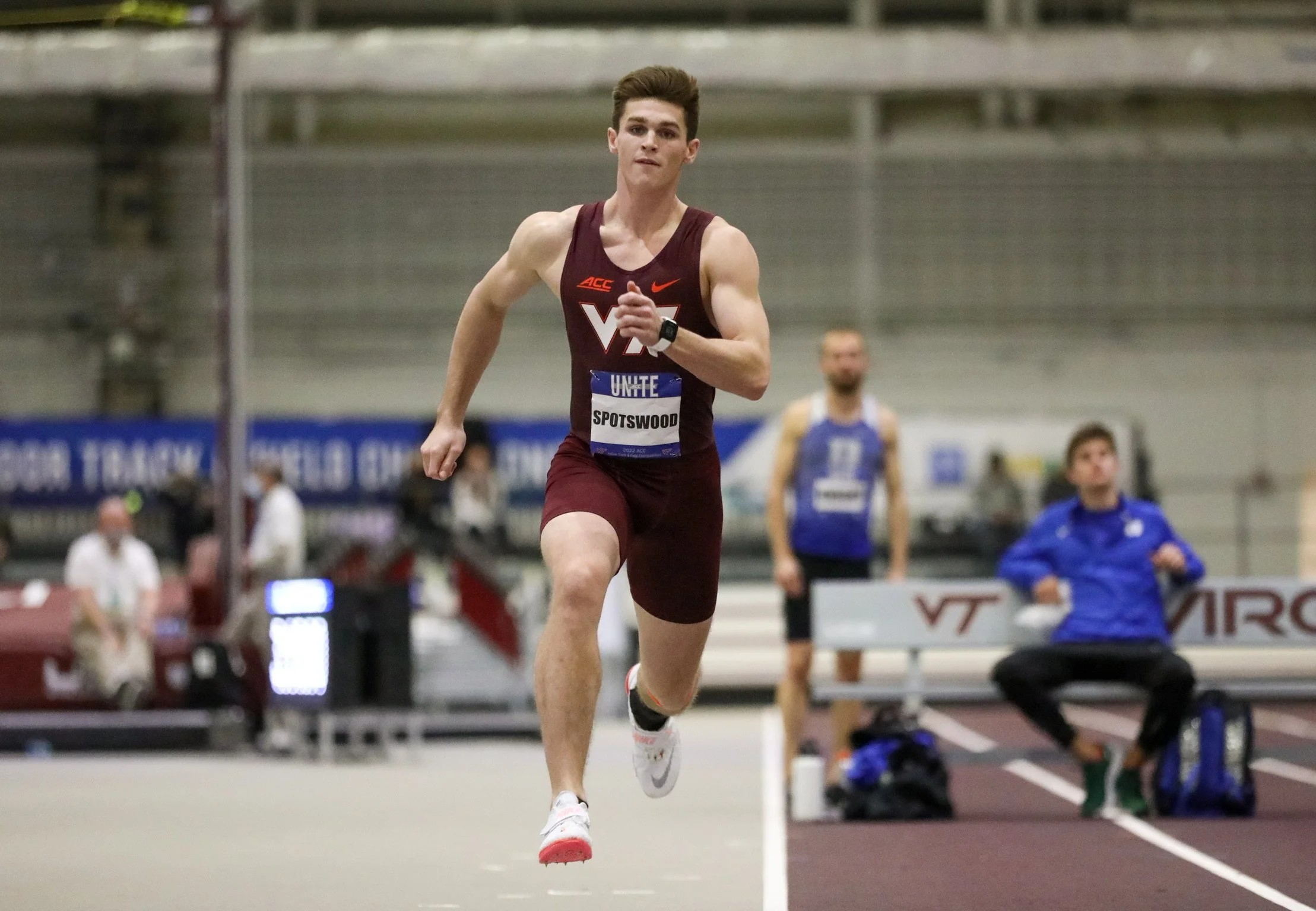 jake-virginia-tech-xc-tf-2022-02-25-t-02-31-50-359-z.JPG