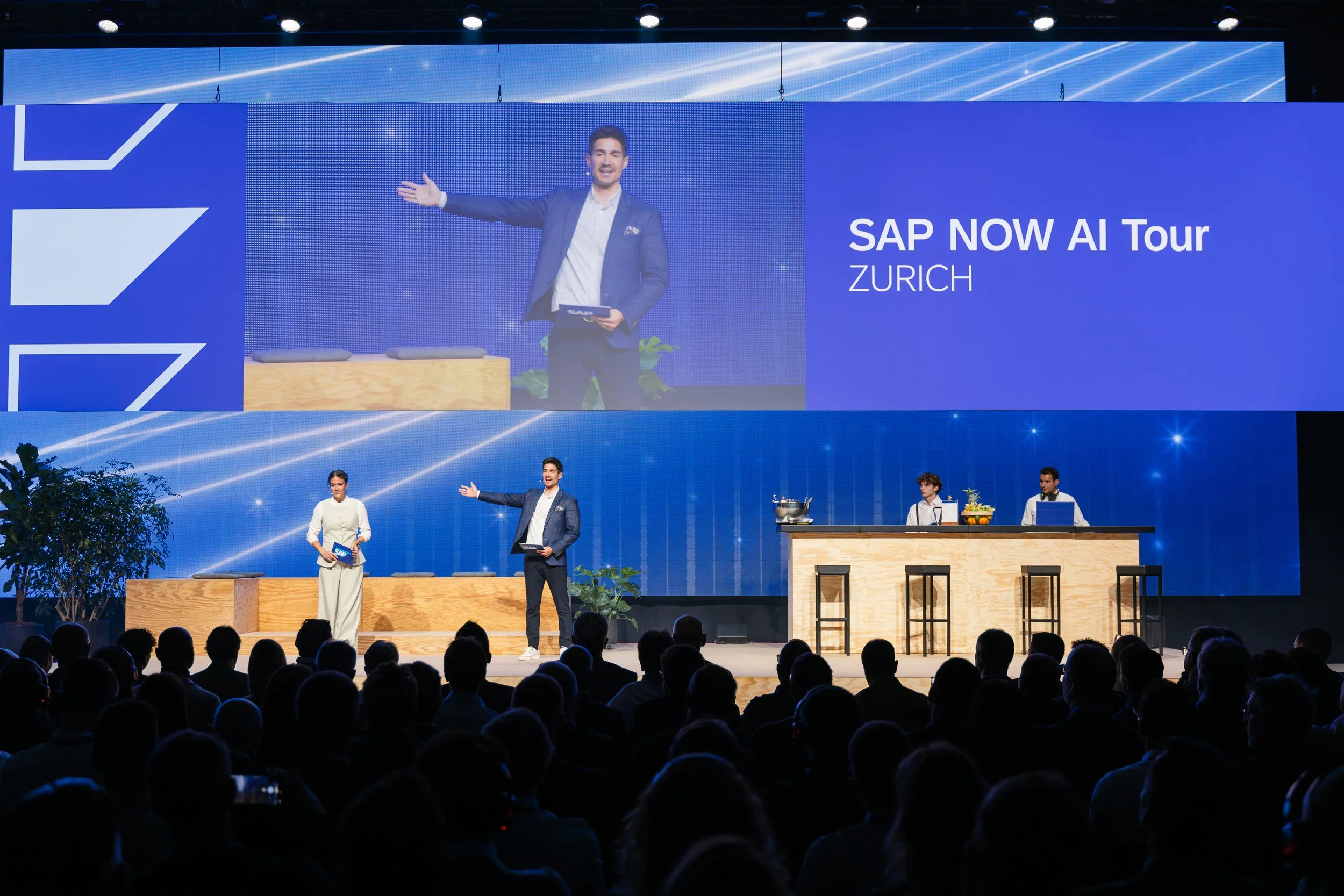 SAPNOW25_Keynote-Stage_61180.jpg