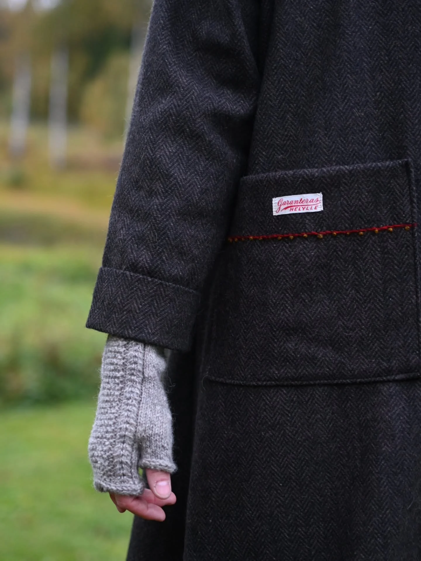 Ad for book 🐑 Hedvig 🐑

Yarn: Handspun 2ply yarn from @josefinwaltin

Book: Sticka i Svensk Ull (only in swedish right now)
Photo: @susannesadripro
Publisher: @bonnierfakta

#stickaisvenskull