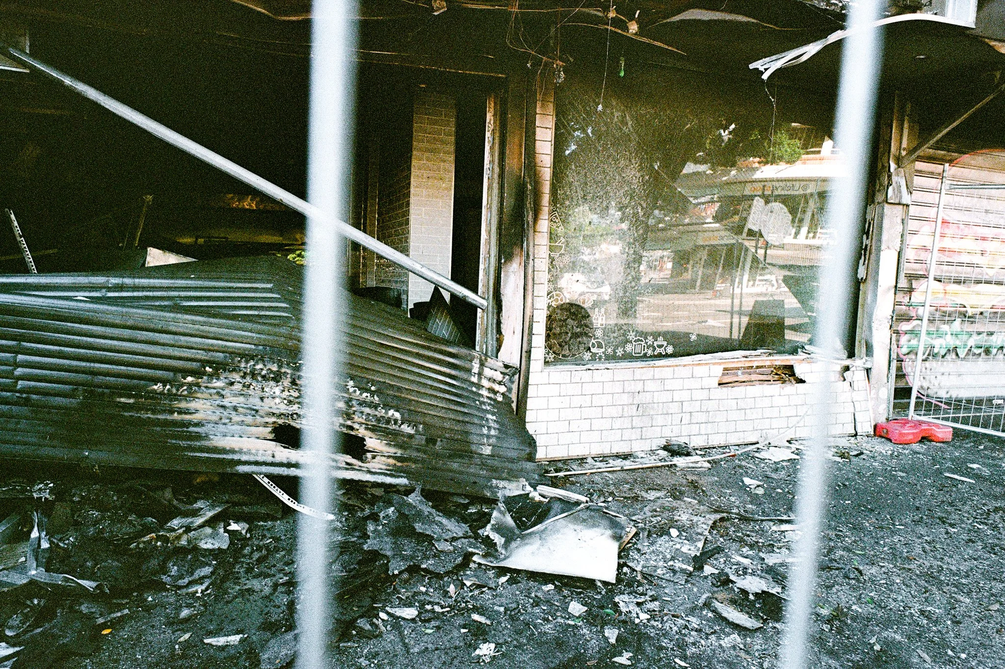 Vehicle rammed into Arabella and later torched. Multiple people on the run according to police. One of the restaurant associates was having a huge piece of meat on the curbside yesterday.