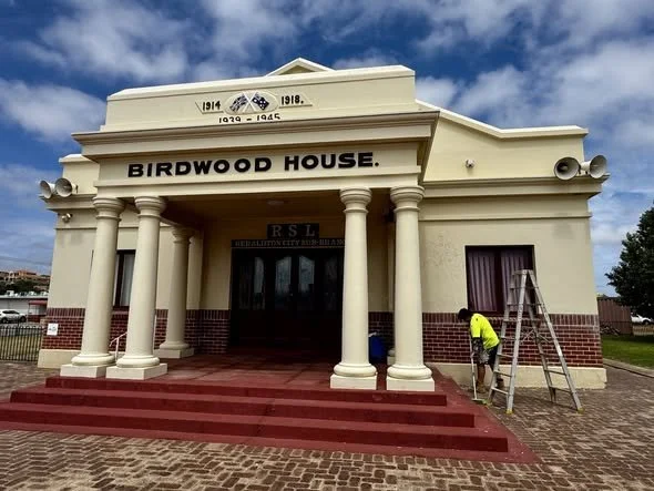 BIRDWOOD HOUSE