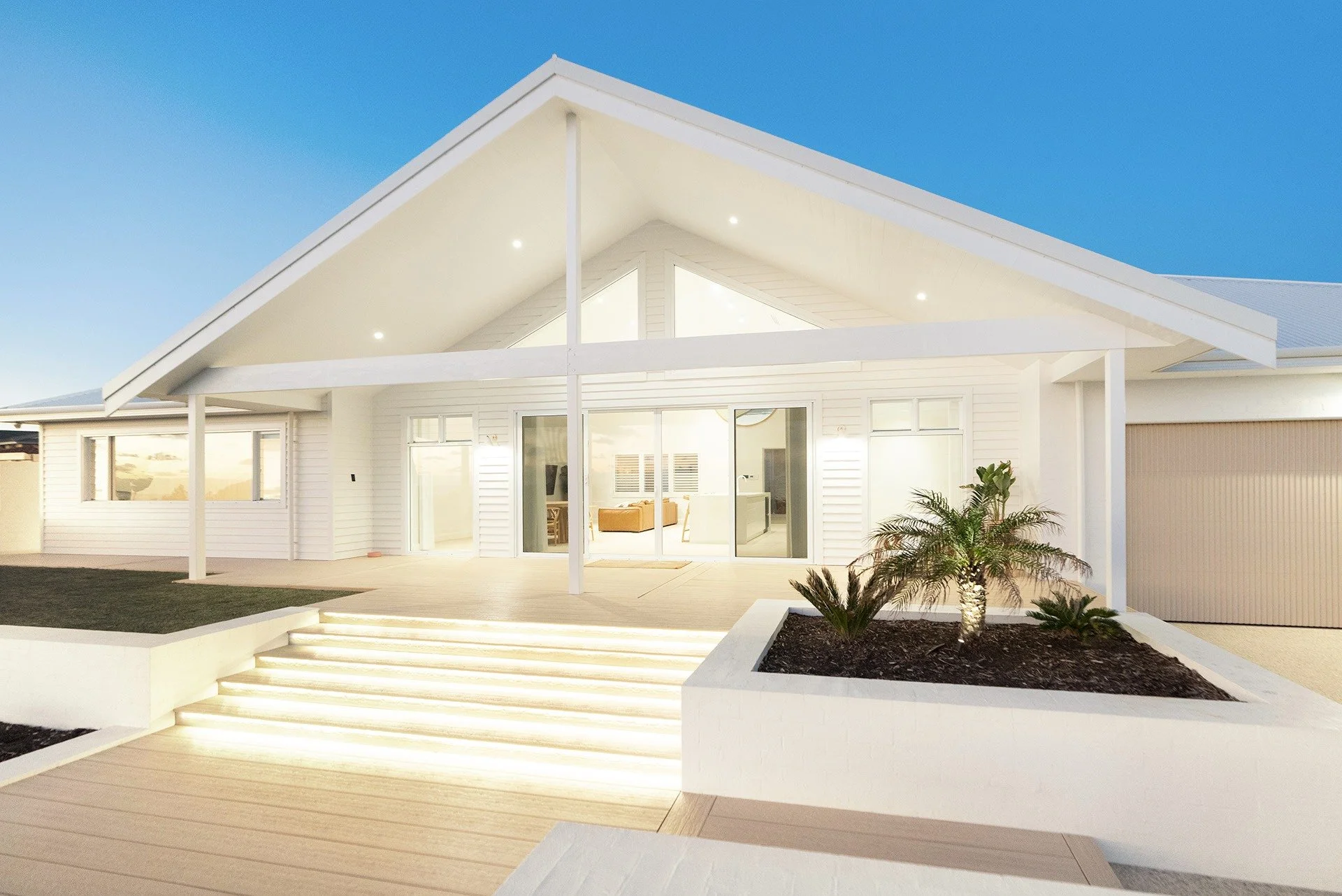 We love working together with our talented local builders to create amazing homes for clients 👌

🏠 James Groom Building

#cityincolour #paint #painting #paintingcontractor #localsworkingwithlocalsforlocals