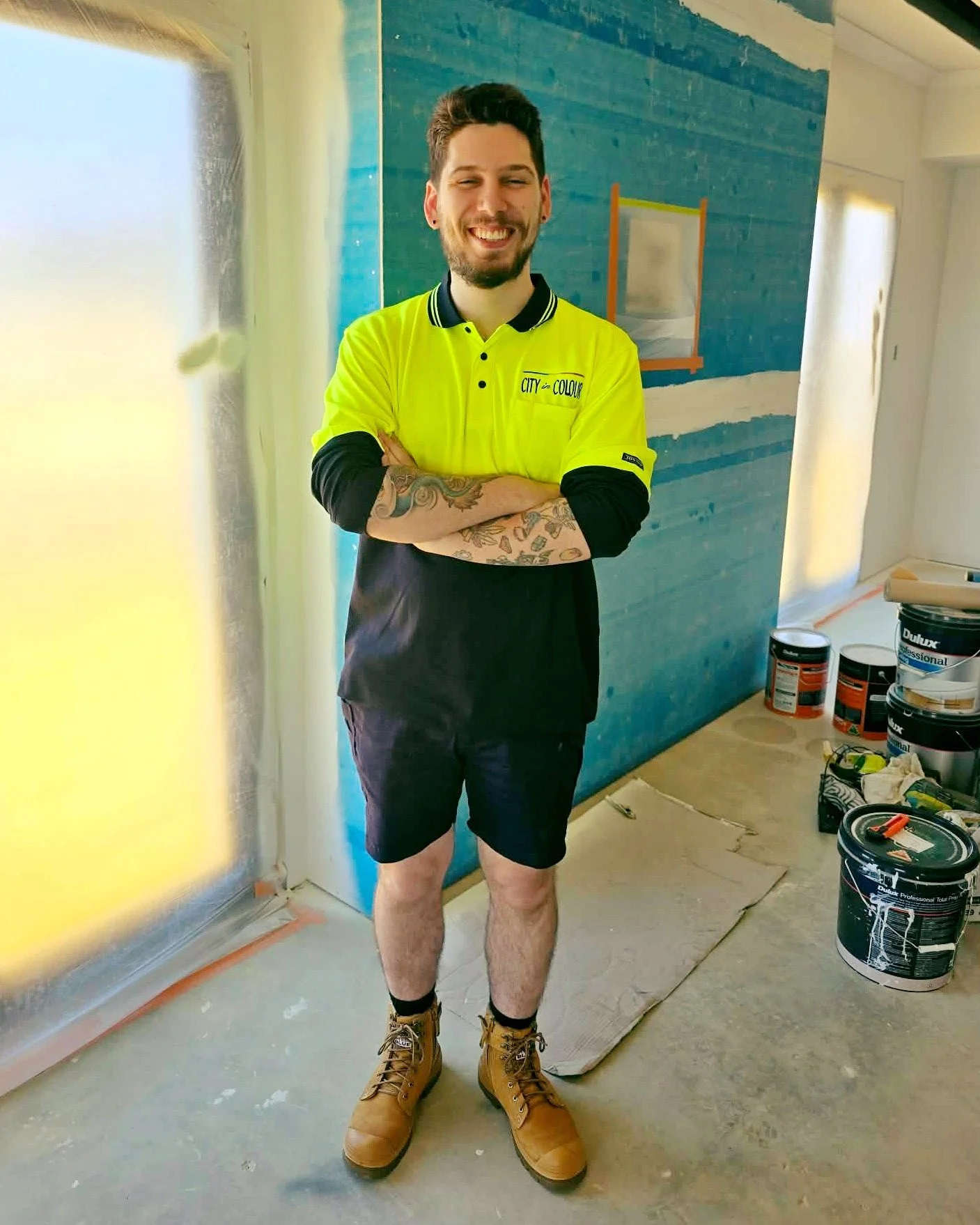 It&rsquo;s the first day of school for many&hellip; and the first day of work at City in Colour for Aaron, who&rsquo;s kicking off his Apprenticeship with us today! 👏

Welcome aboard, Aaron!

#cityincolour #paint #painting #paintingcontractor #local