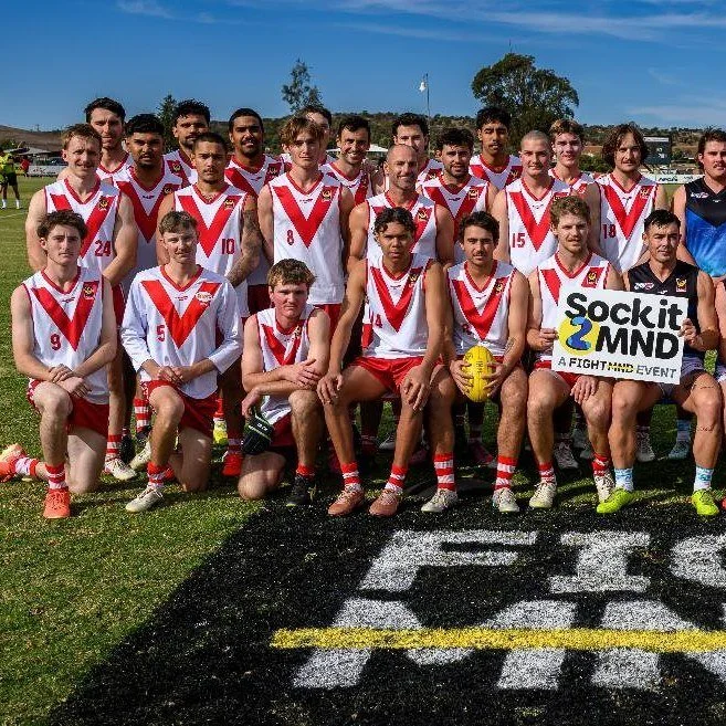 Our master lawn painter Popeye did it again with this awesome effort for the recent FightMND Big Freeze Day in the Valley! ❄️🏉

Proud to be part of this fantastic community event for a great cause and well done to everyone involved in making the day