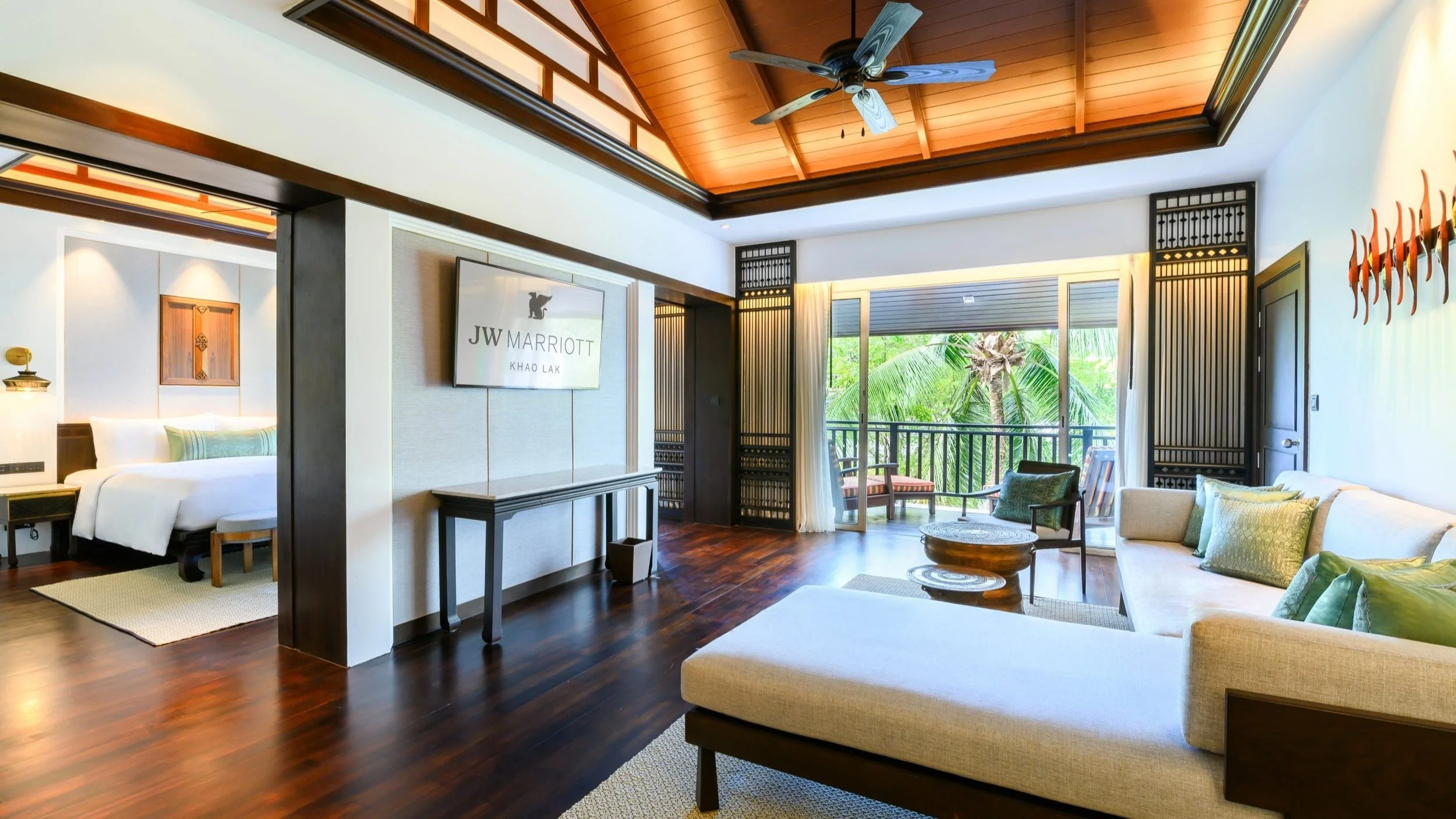 JW+Marriott+Khao+Lak+Executive-Suite_01-scaled.jpg