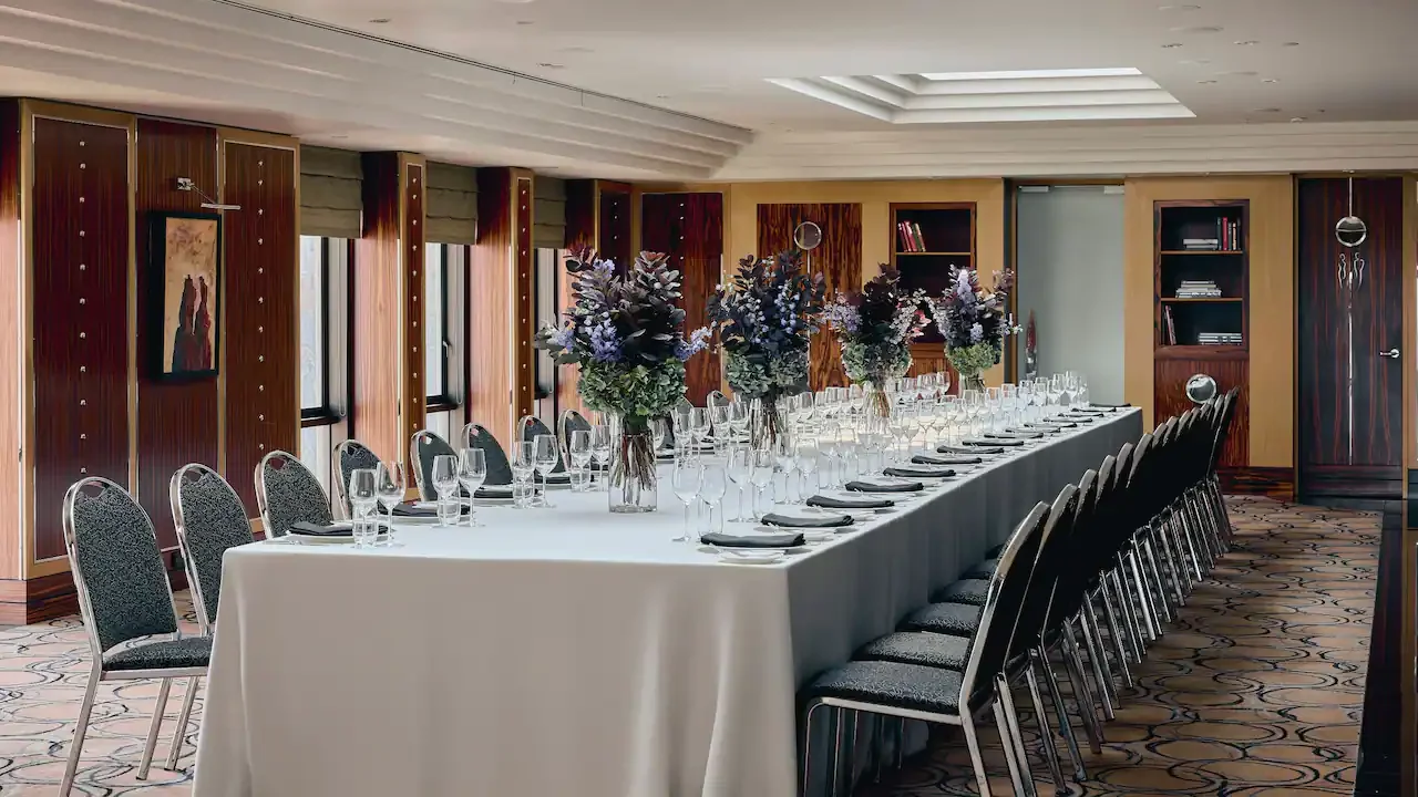 MELPH-P0181-Park-Lounge-Event-Long-Table.16x9.webp