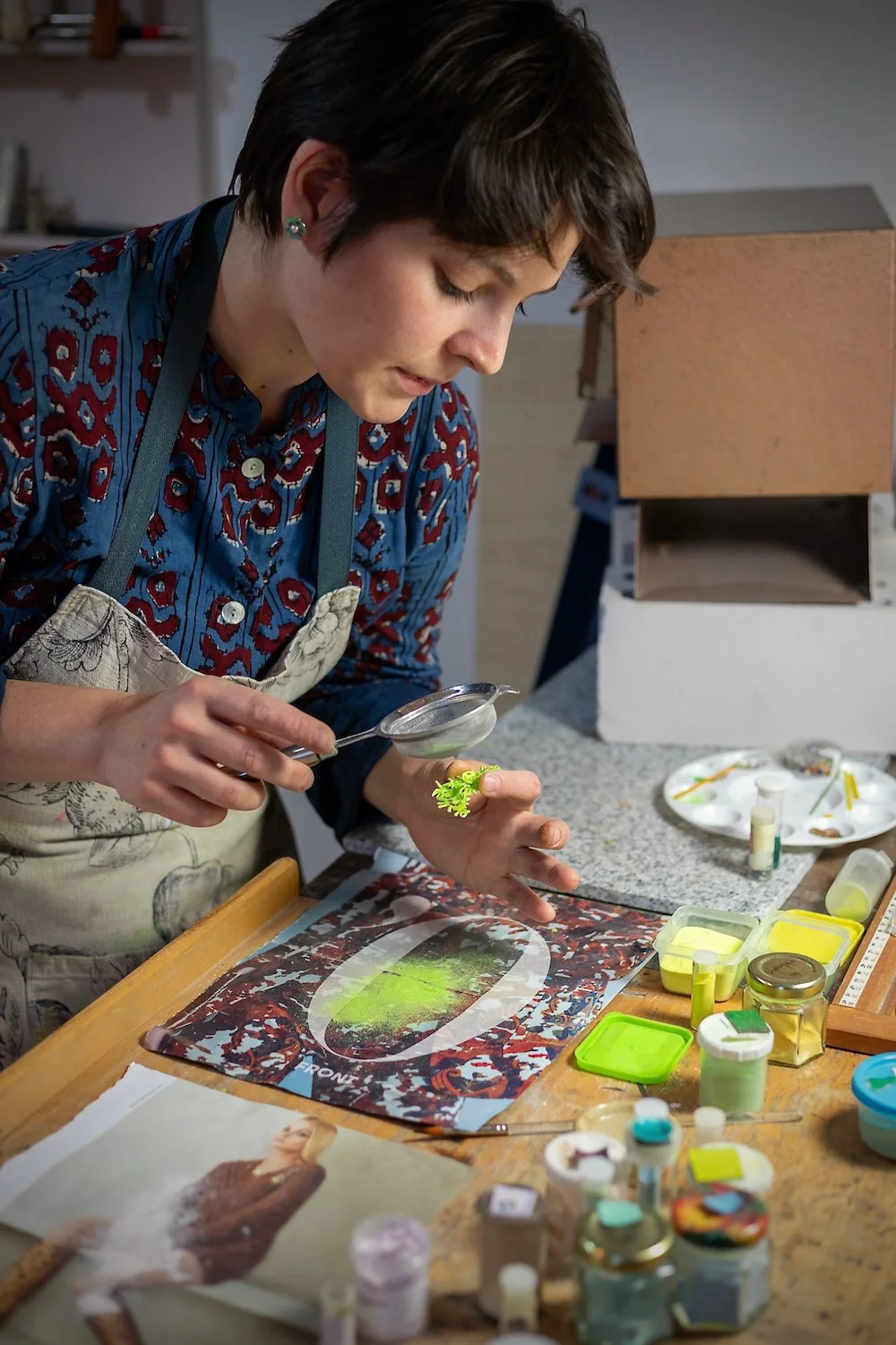 EXPERIMENTAL ENAMELLING – SEARCHING FOR EXPRESSIVE TECHNIQUES