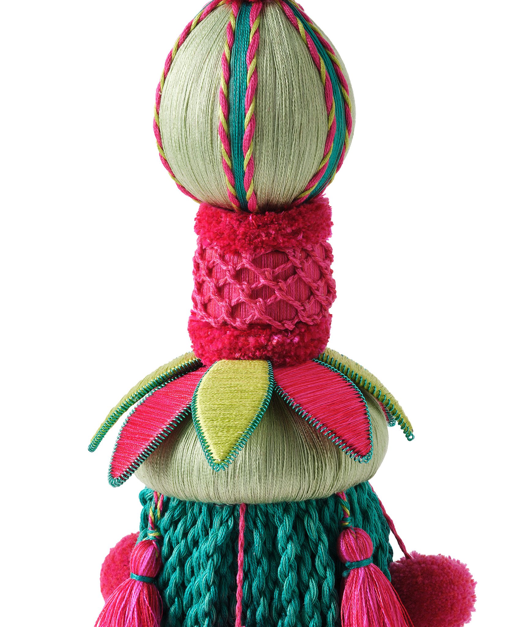 elizabeth-ashdown-passementerie-tassels-made-to-order-bespoke-trimmings-fiber-art-textiles-heritage-craft-tieback-holdback-weaving-endangered-craft.jpg