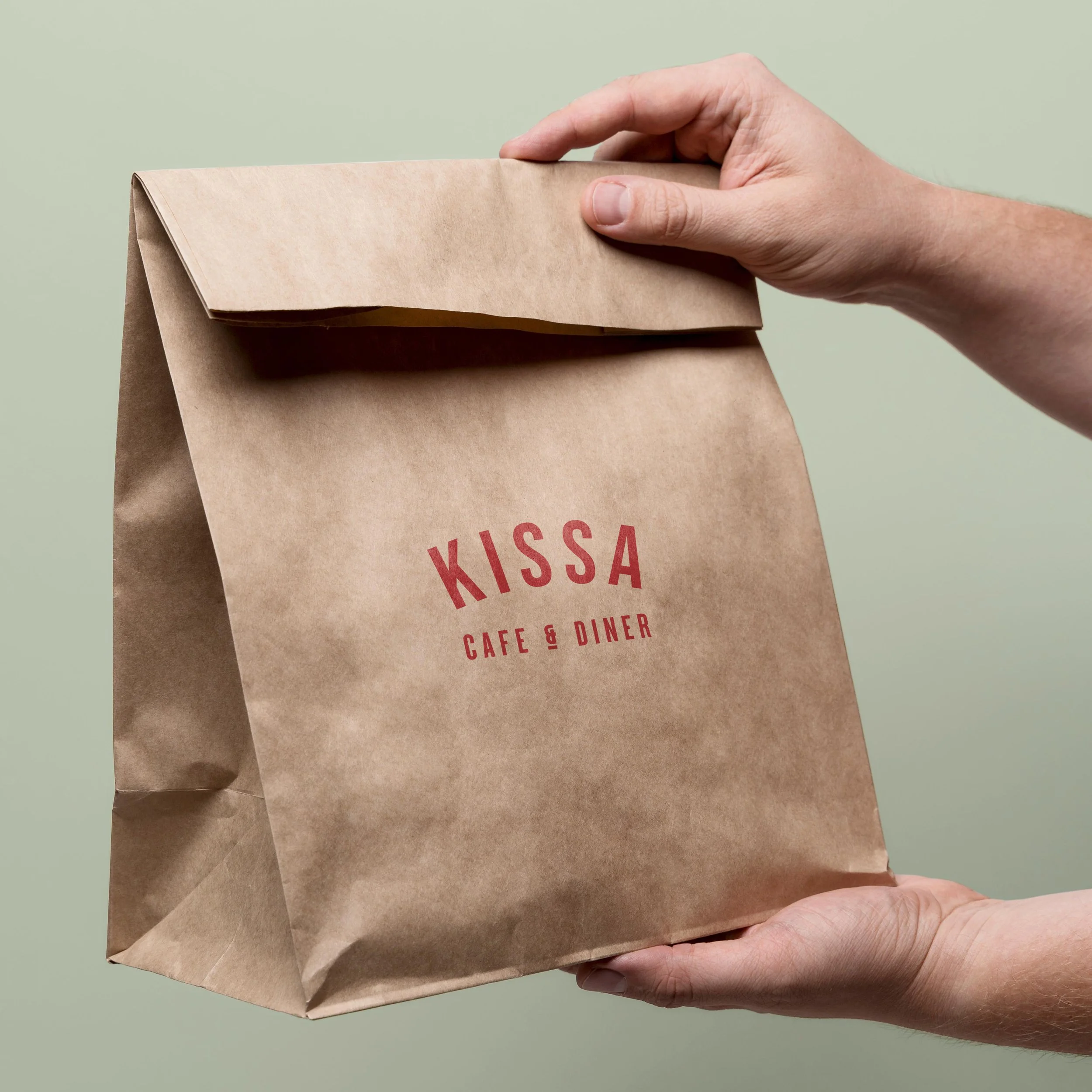 Kissa---paper-Bag-1.jpg