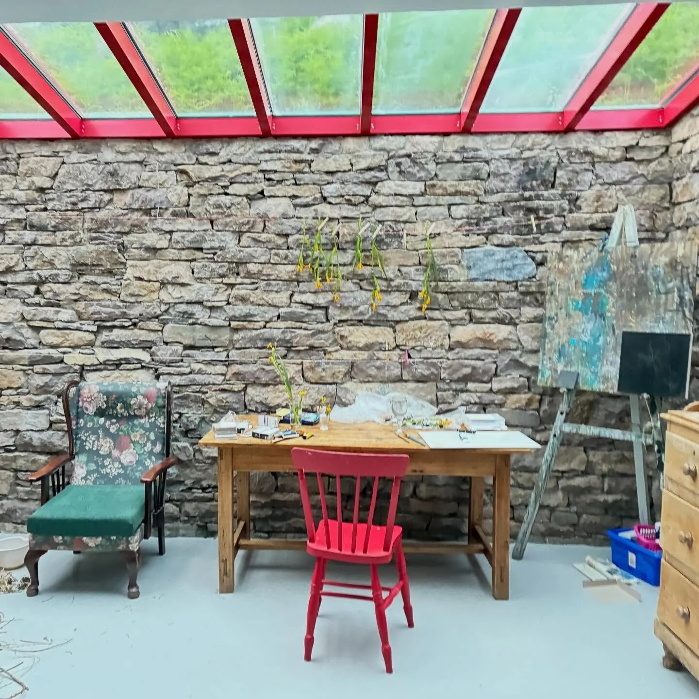 Day two of creating @cillrialaigarts - continued wearing basket, went for a drive along the Kerry drive with lunch in a cute pub and the sun shining madly, did a bit more on the painting and more mists on the islands. 
I think today will be the last 