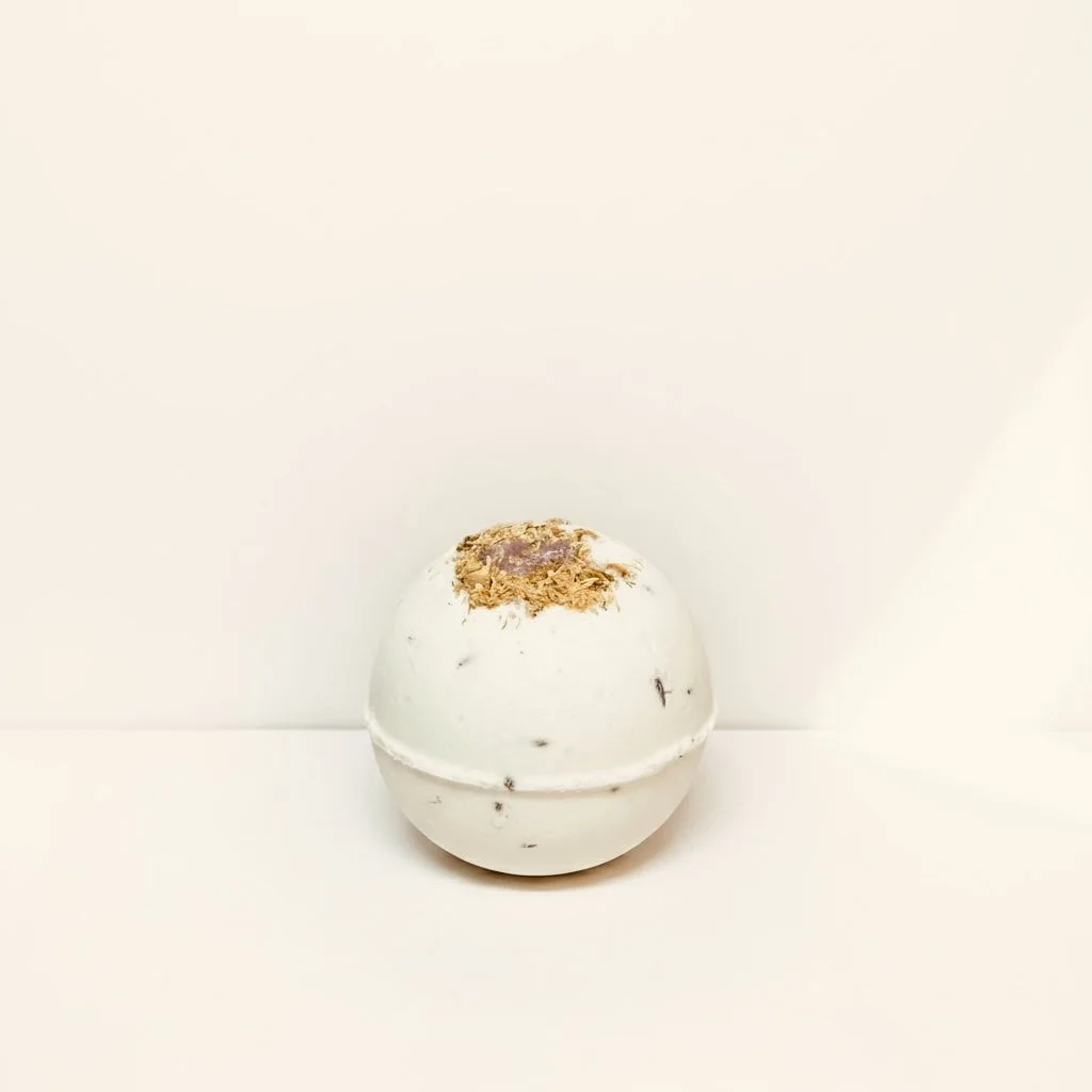 Amethyst & Chamomile Bath Bomb