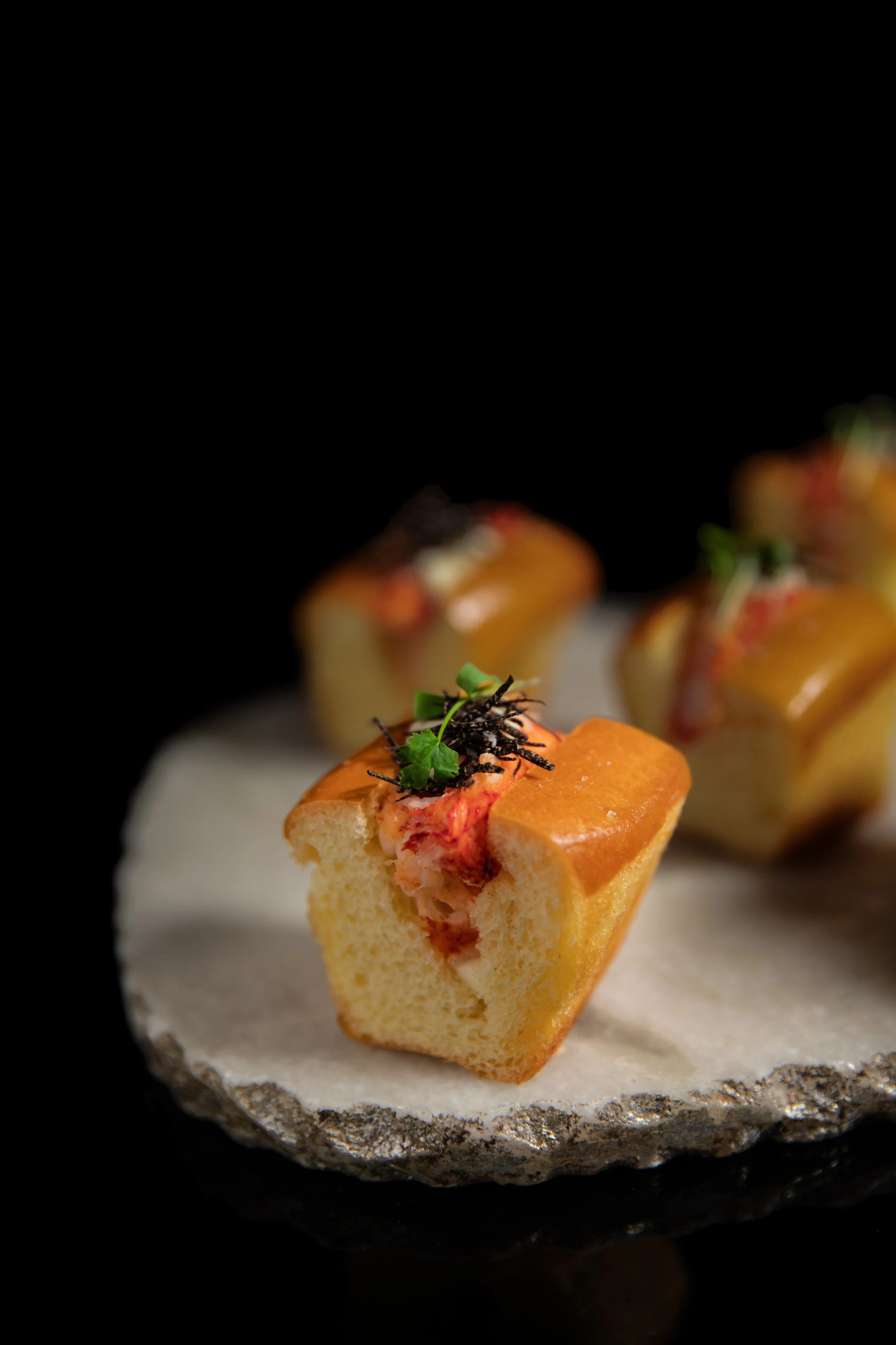 BarChef_TruffleLobsterRoll-07-Edit.jpg